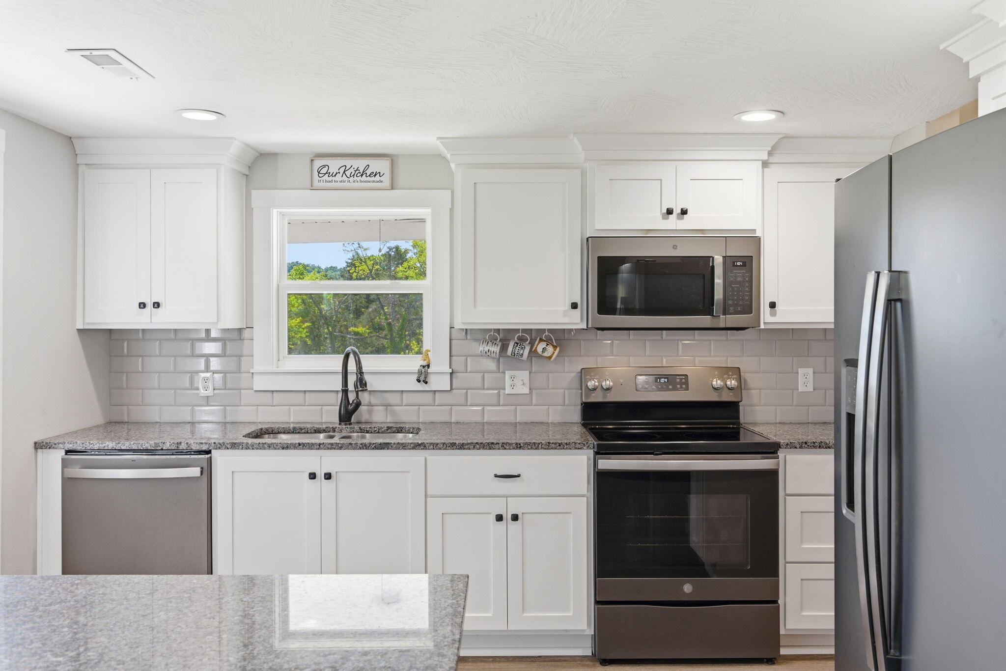 4706 Flat Creek Road Property Photo 10
