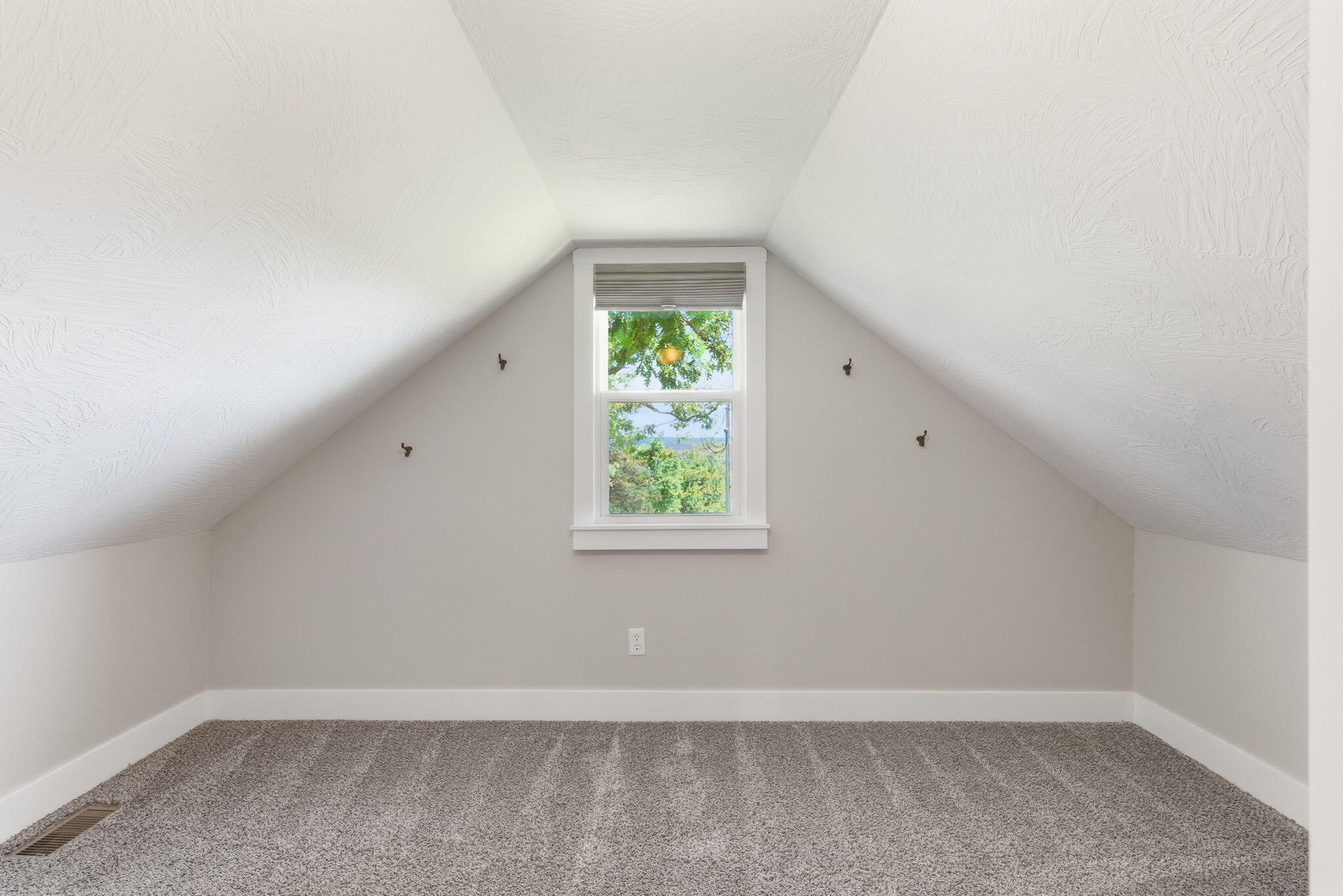 4706 Flat Creek Road Property Photo 17