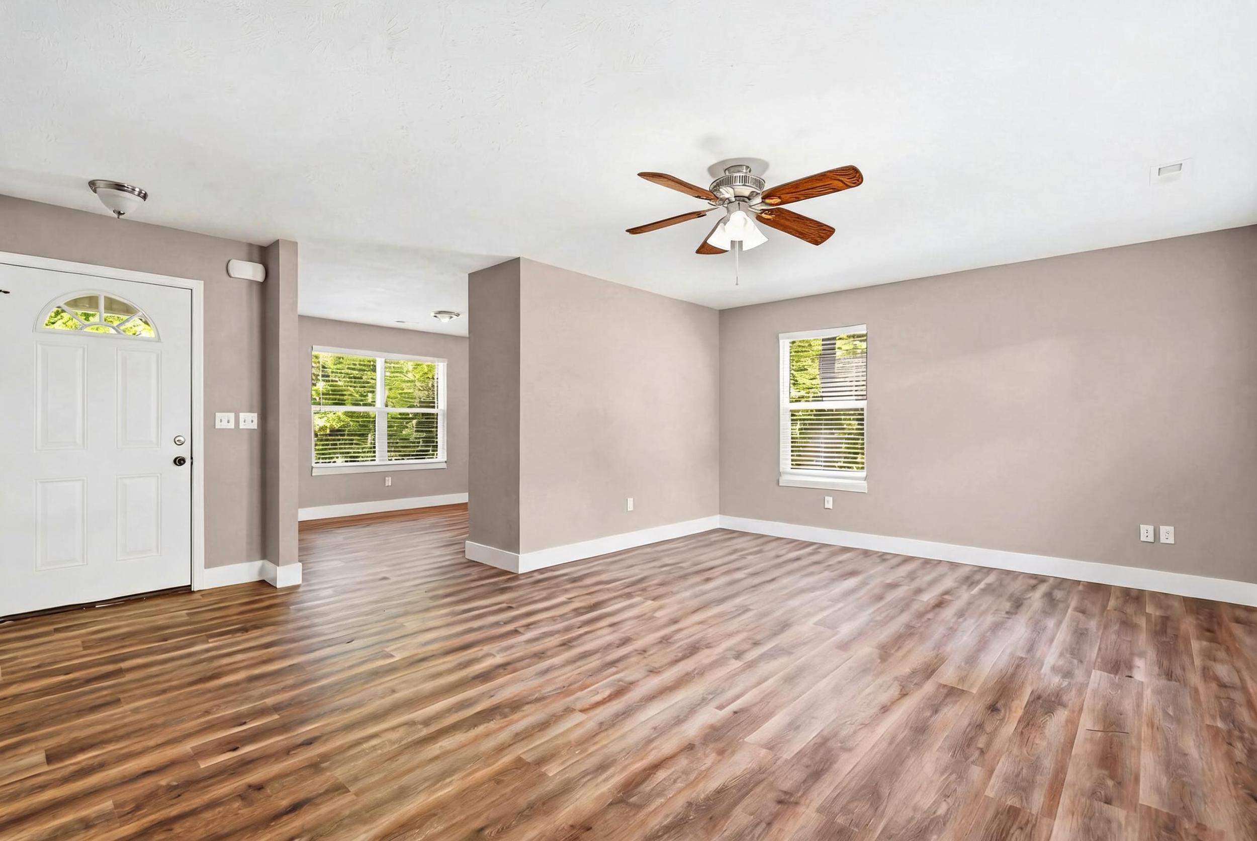 307 Hickory Street Property Photo 7
