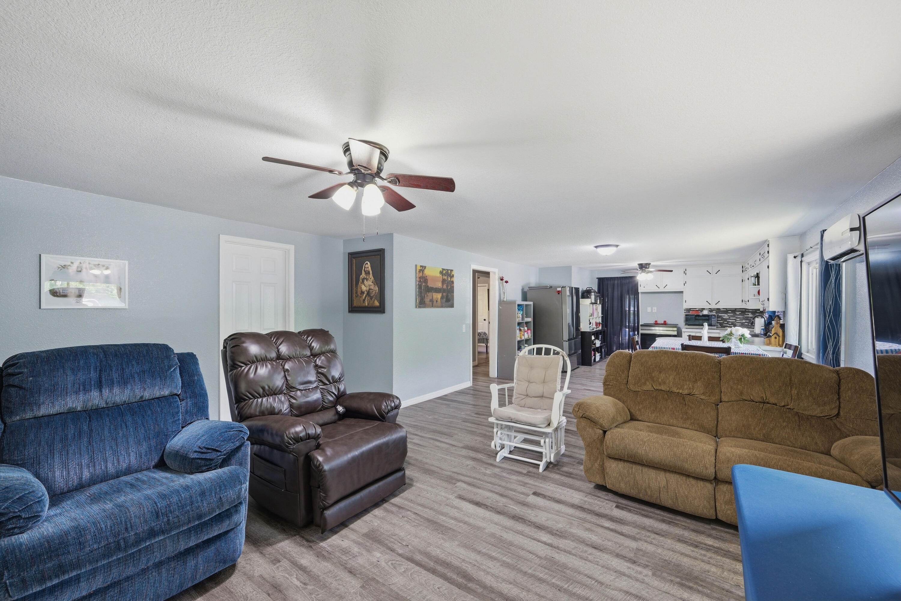 5099 Maple Drive Property Photo 8