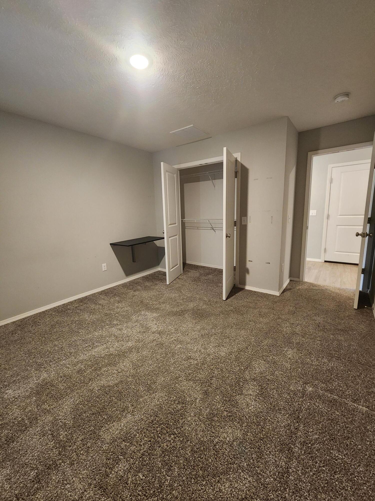 1295 South Whitaker Avenue Property Photo 11