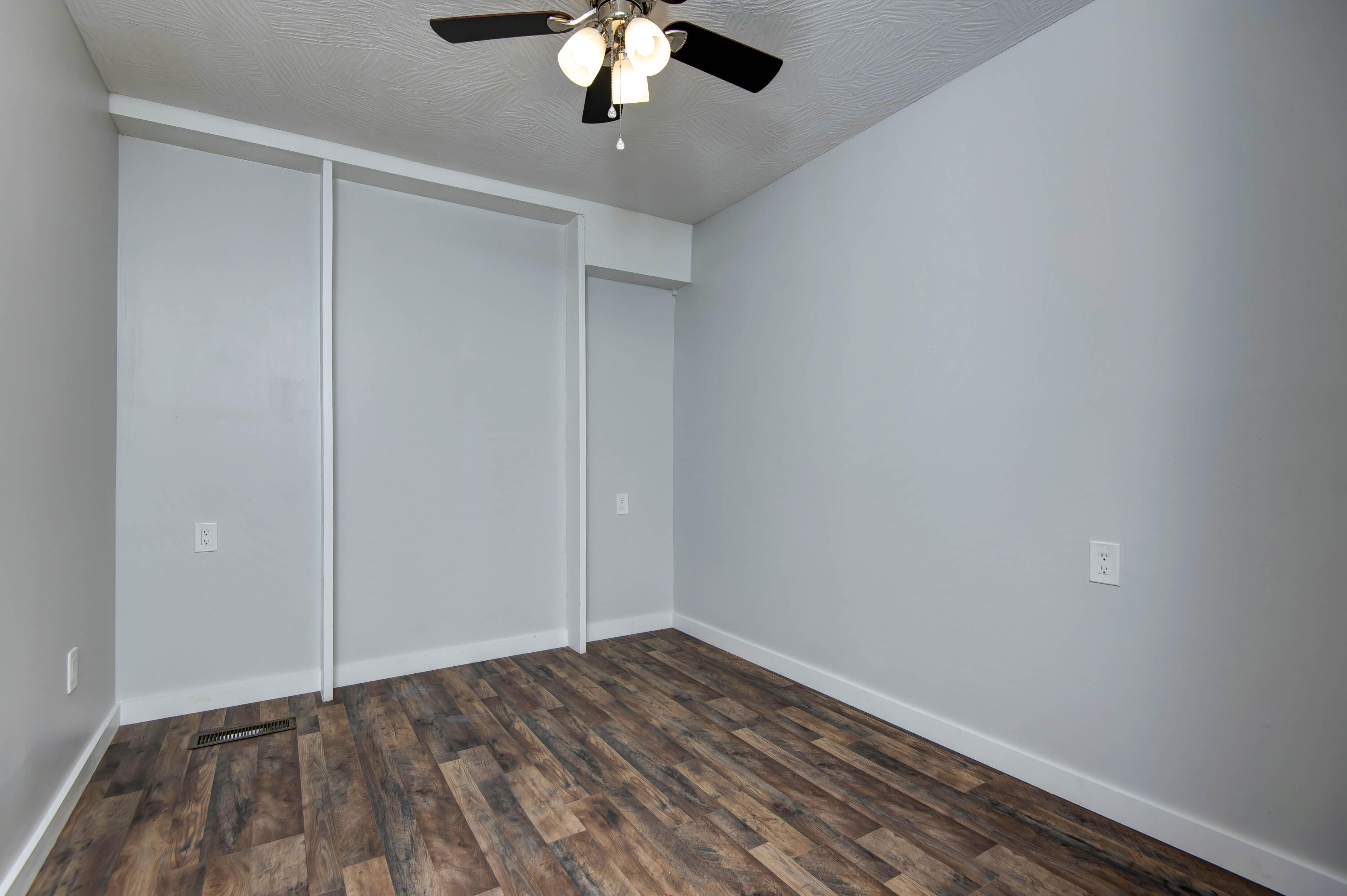 4607 South Chrisman Avenue Property Photo 35