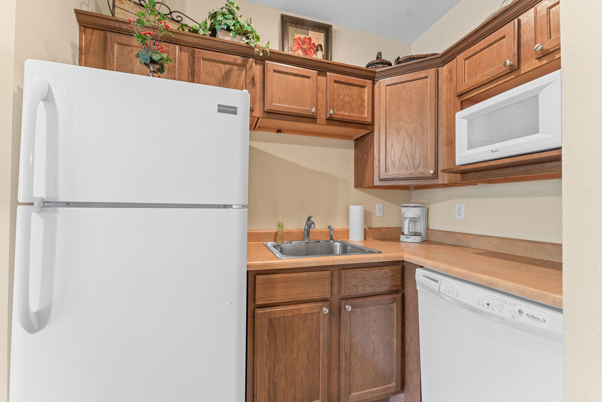 310 Wildwood Drive South 5 A-b Property Photo 27