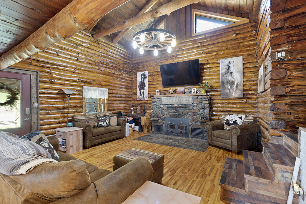 6575 Spurgeon Road Property Photo 8
