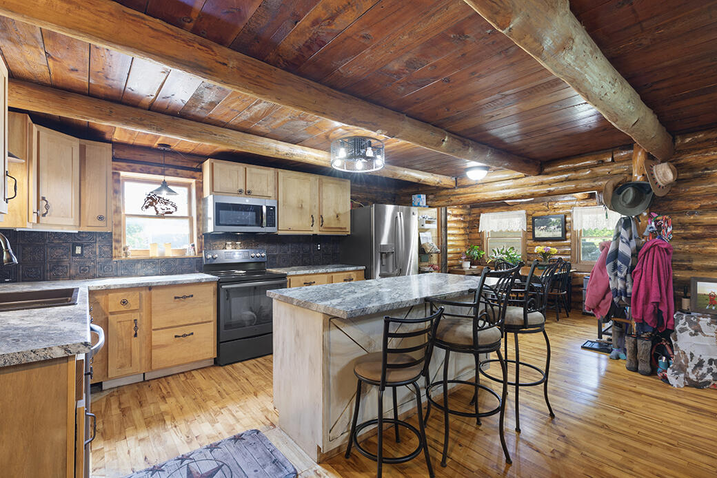 6575 Spurgeon Road Property Photo 12
