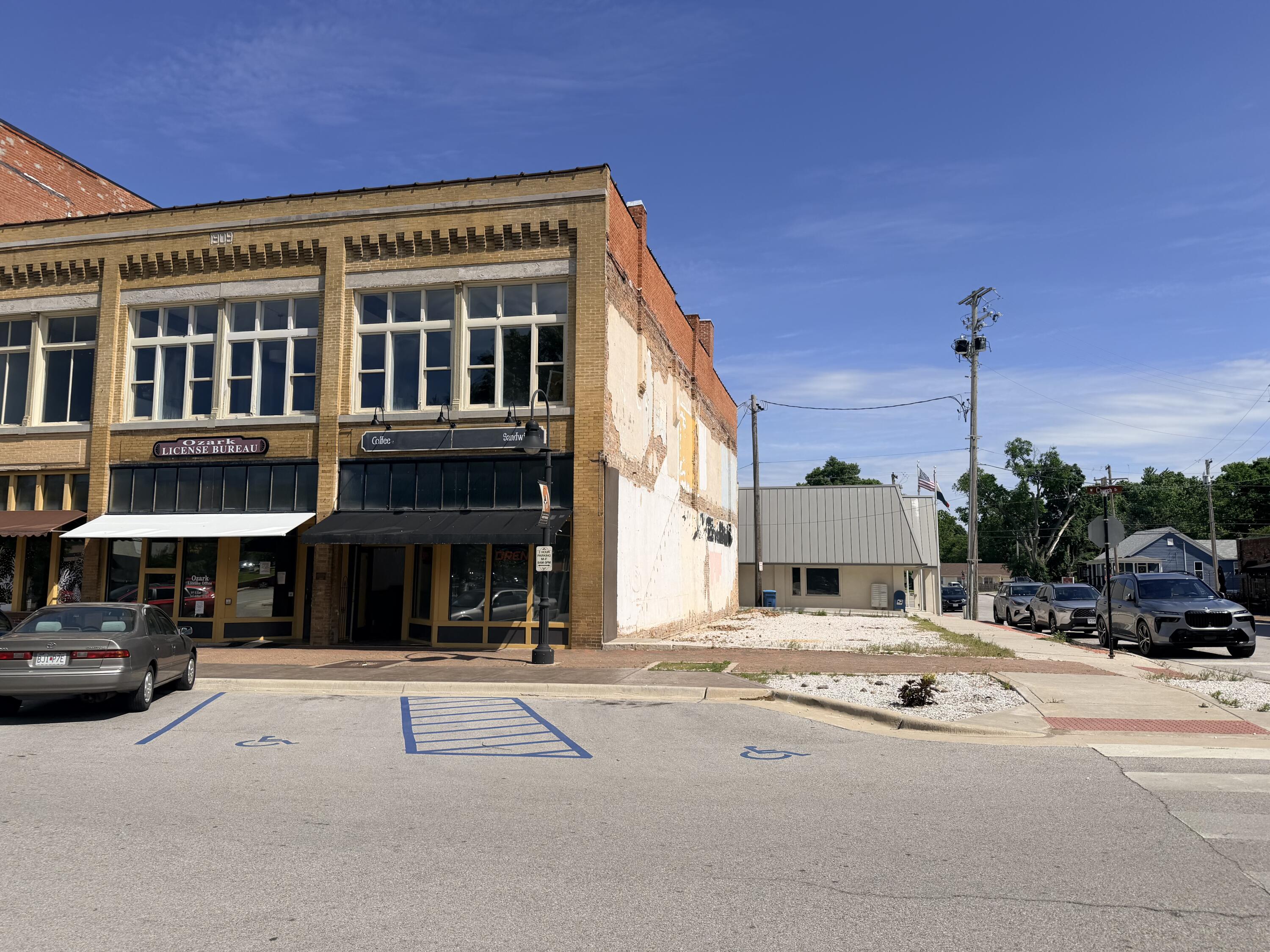 101 West Church Street Property Photo 2
