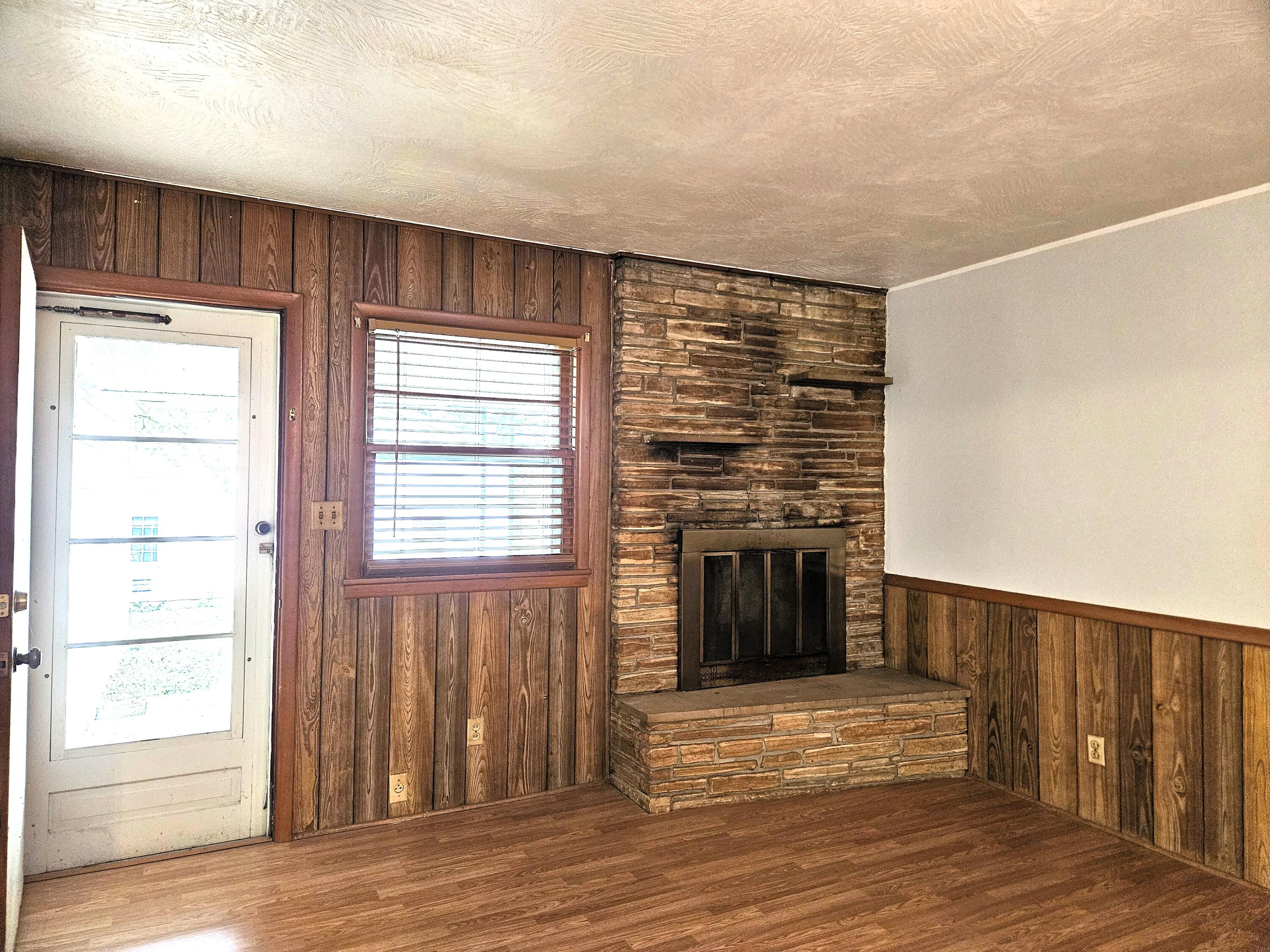 2229 North Kellett Avenue Property Photo 11