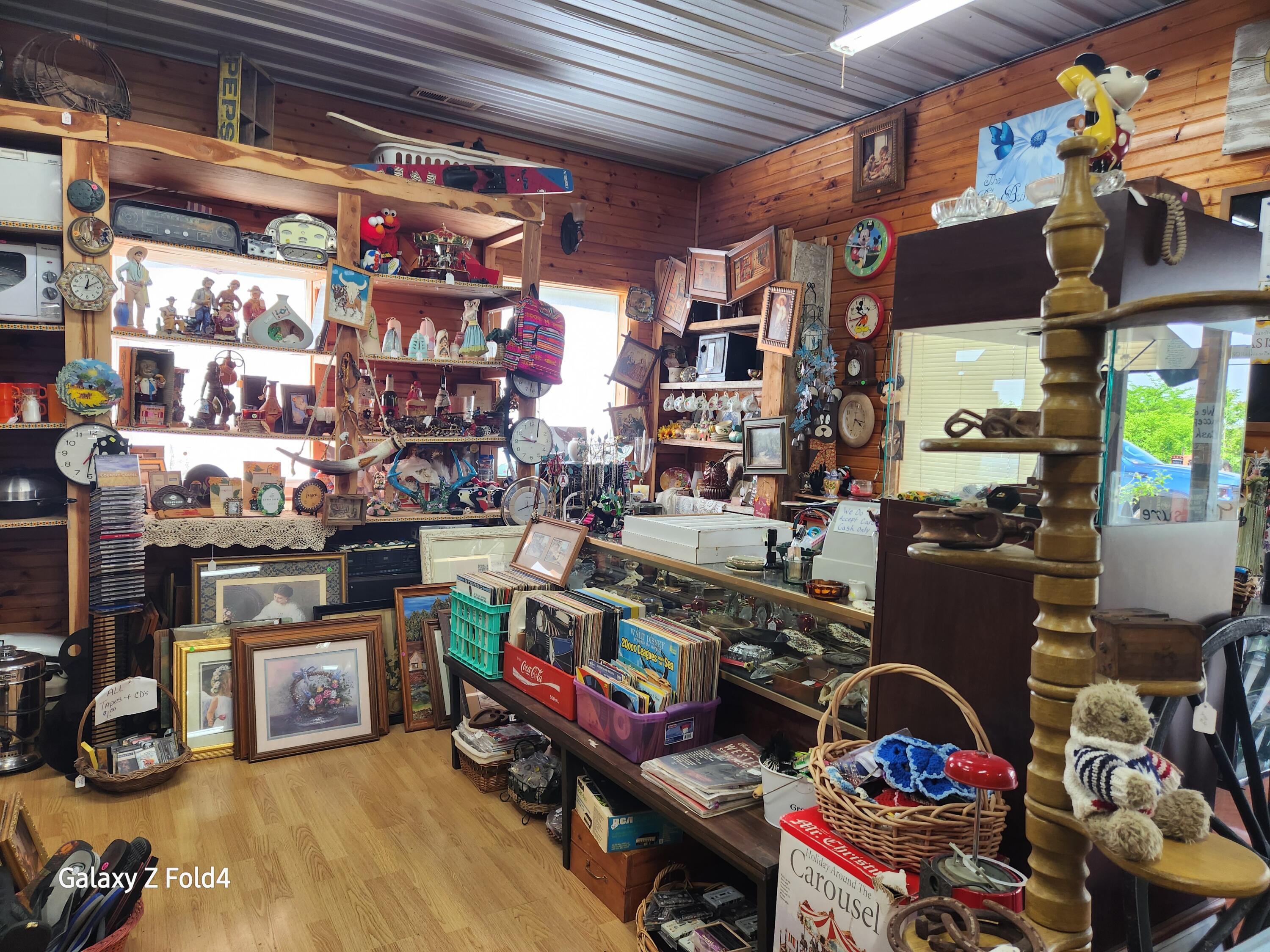 12719 Us Highway 65 Property Photo 4