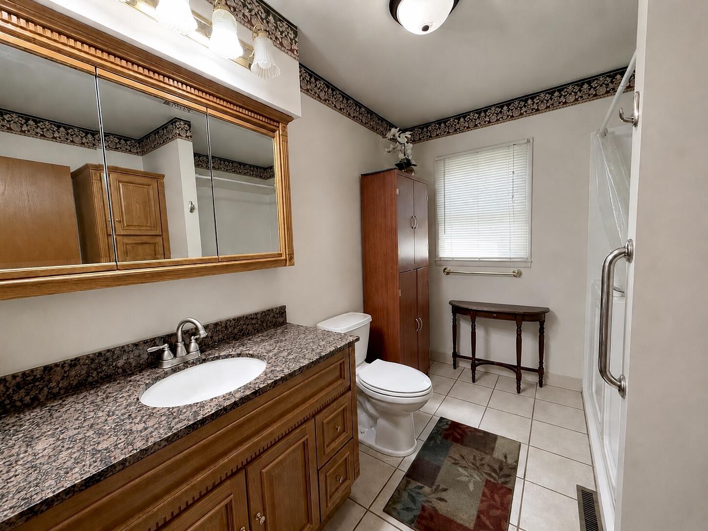 1126 East Crest Drive Property Photo 19