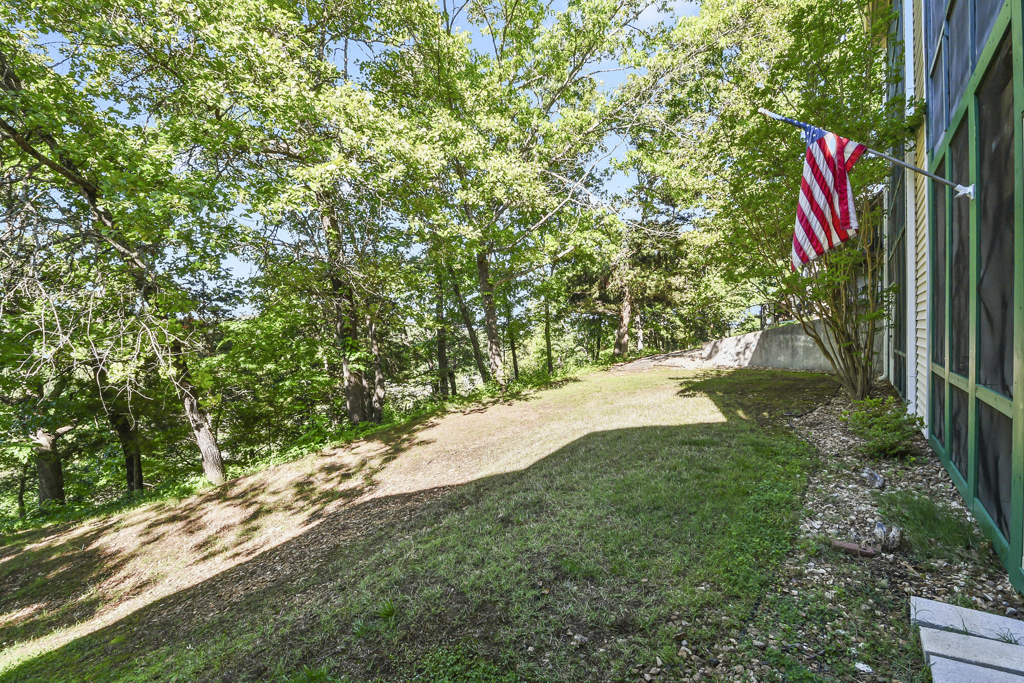 150 The Bluffs 31-3 Property Photo 32
