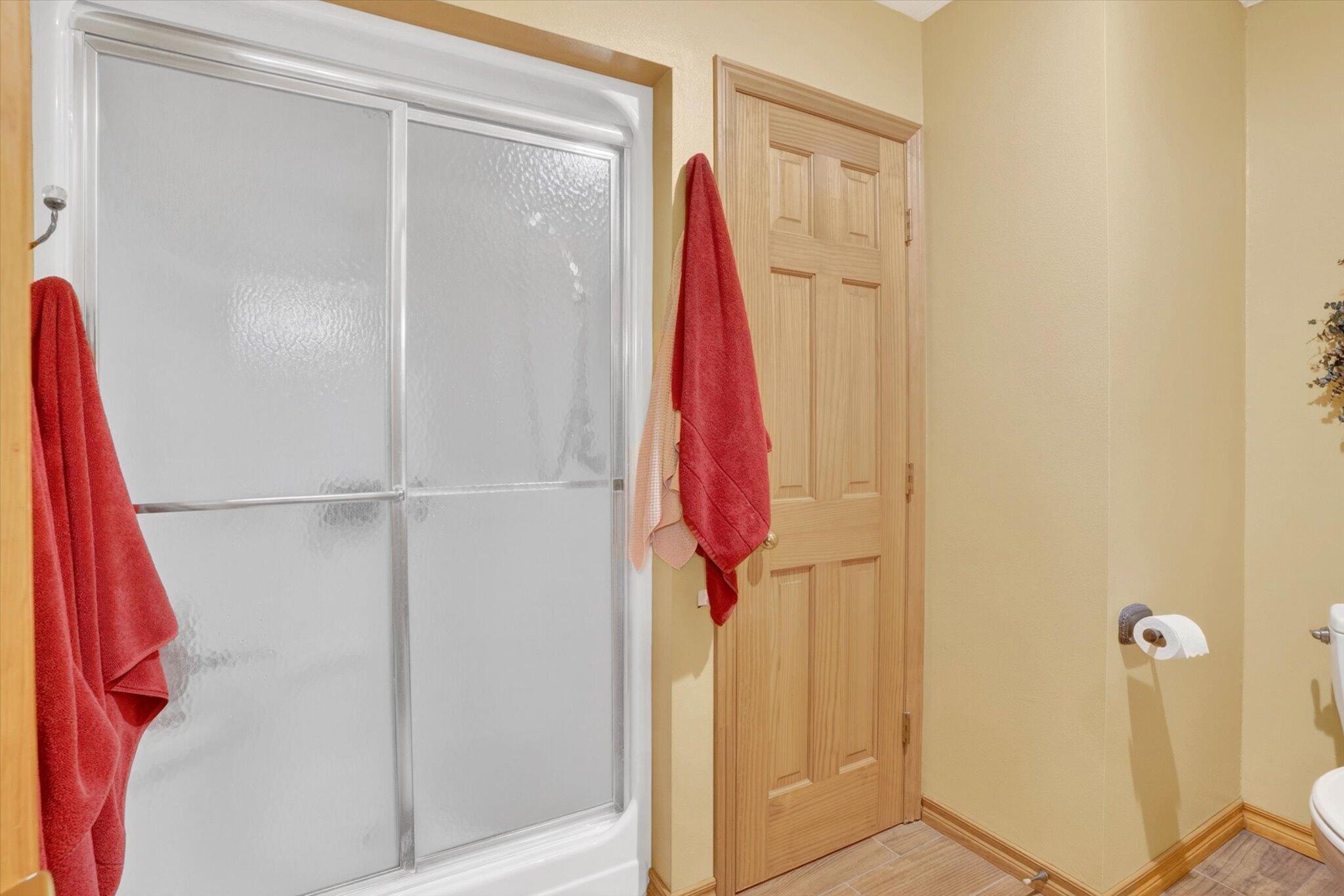 300 Alice Place Property Photo 20