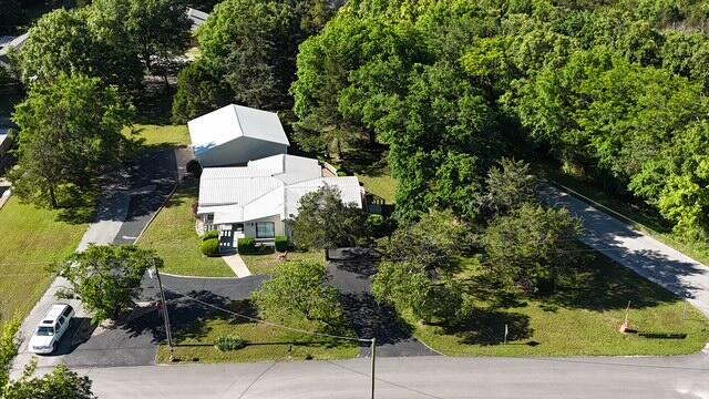 32 Ledgestone Road Property Photo 6