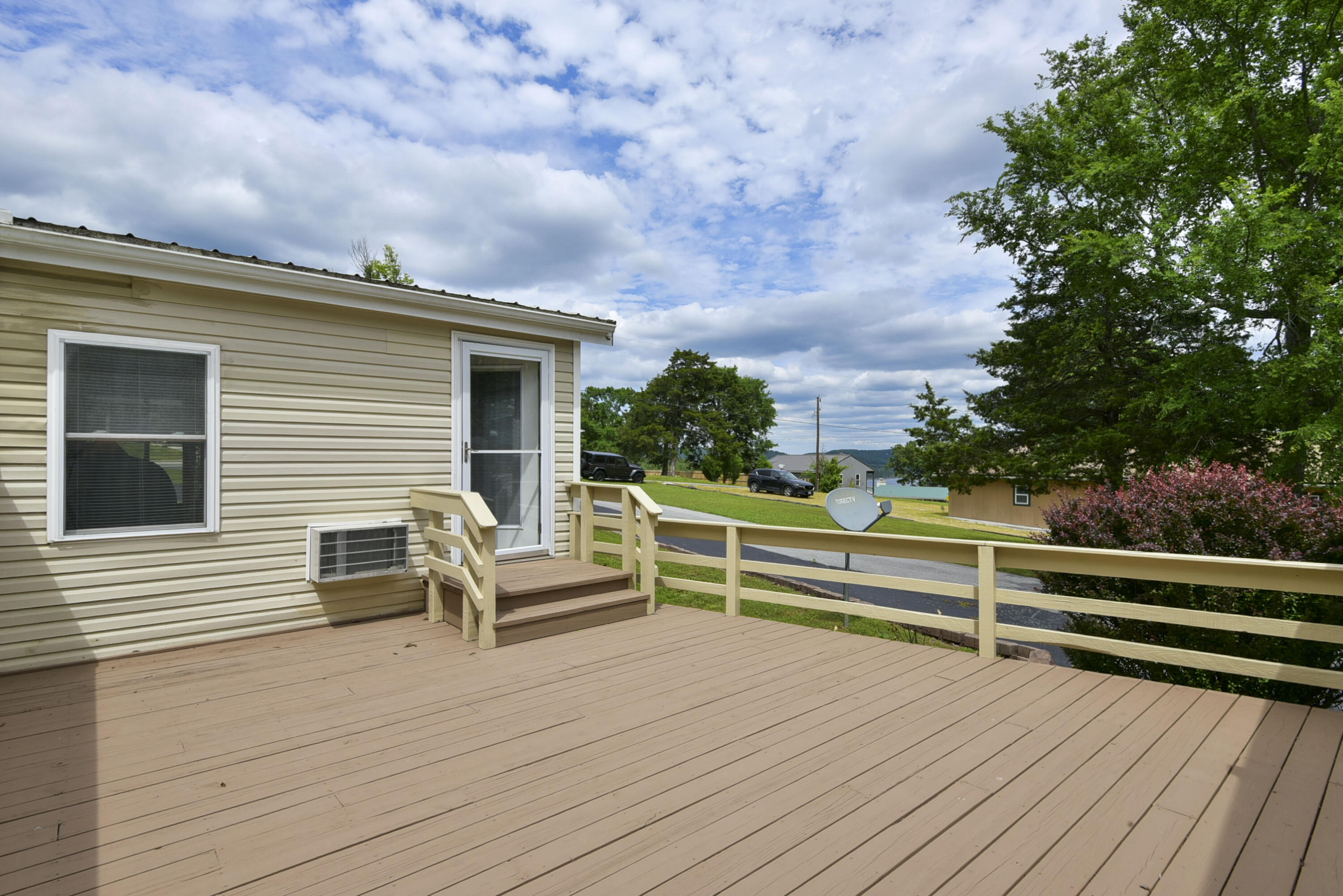 32 Ledgestone Road Property Photo 37