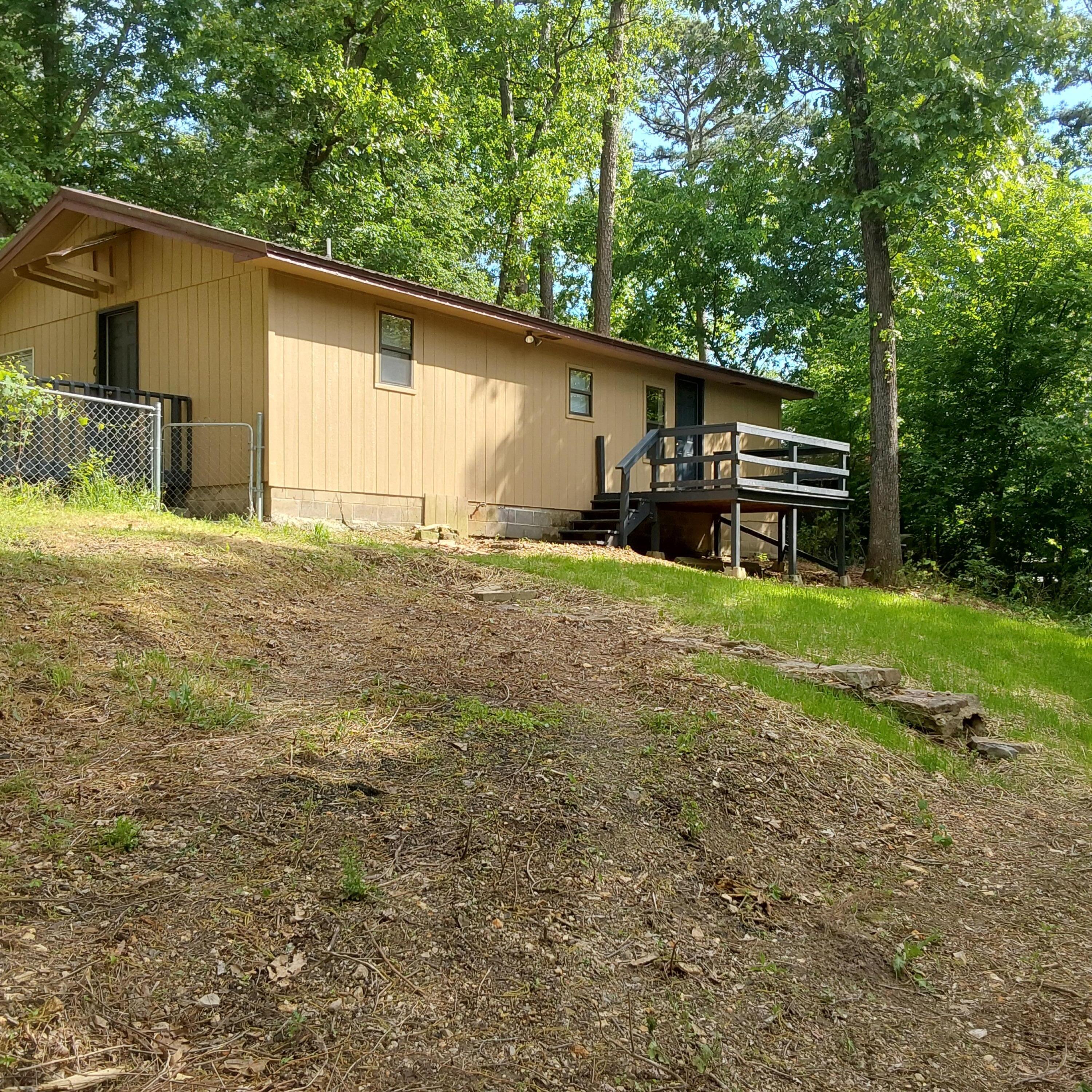 202 Iris Road Property Photo 2