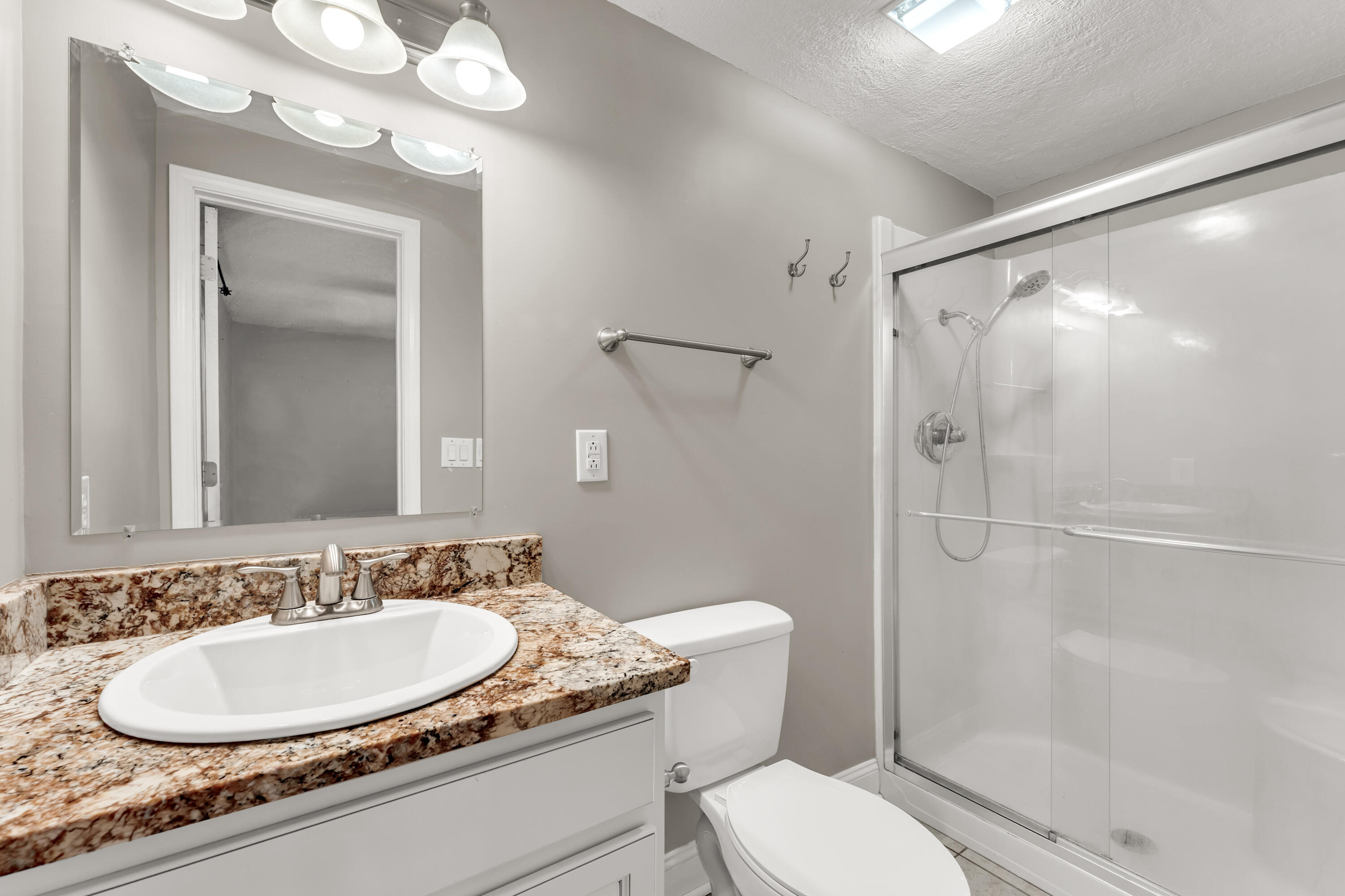 120 Holyoke Street Property Photo 12