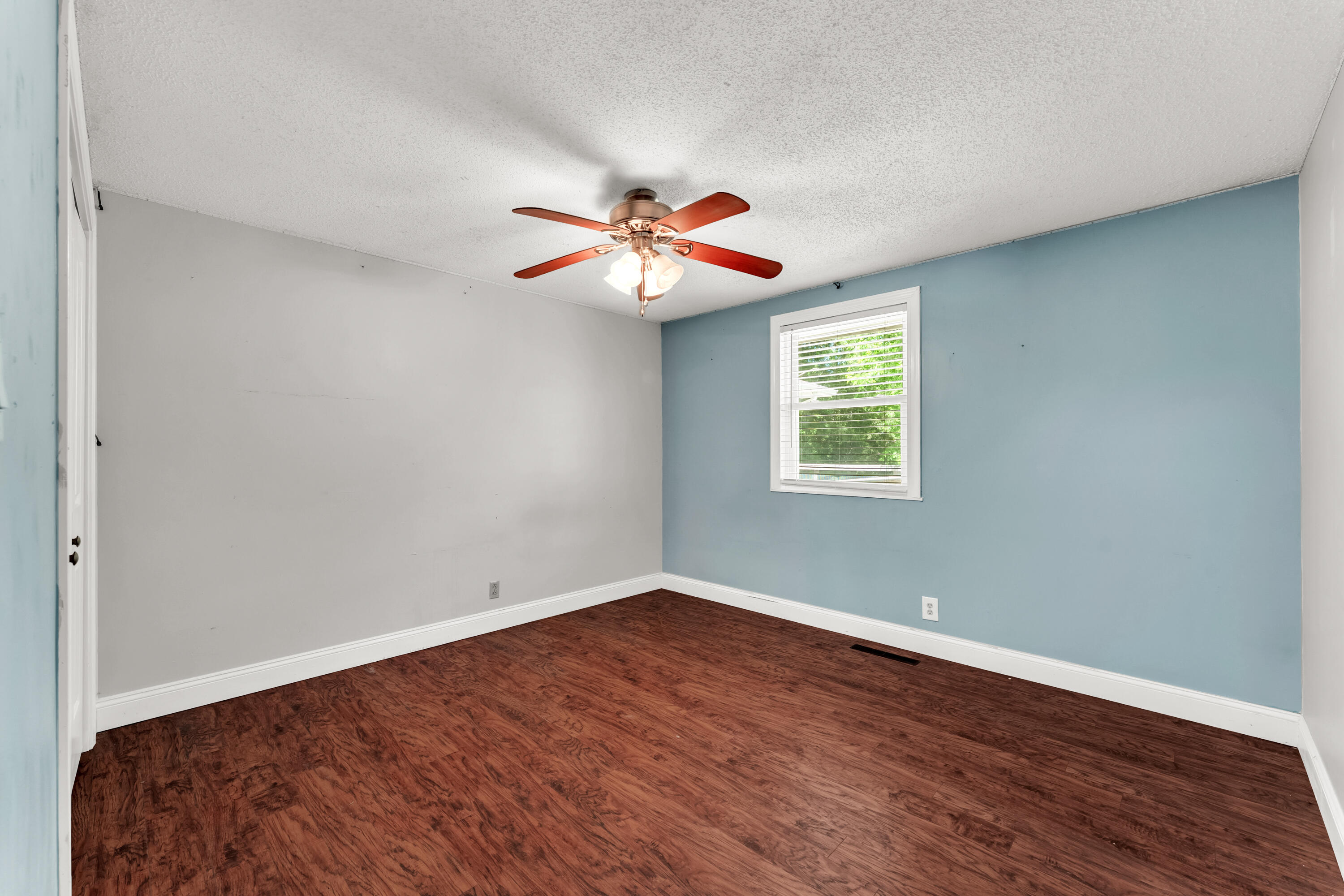 120 Holyoke Street Property Photo 19