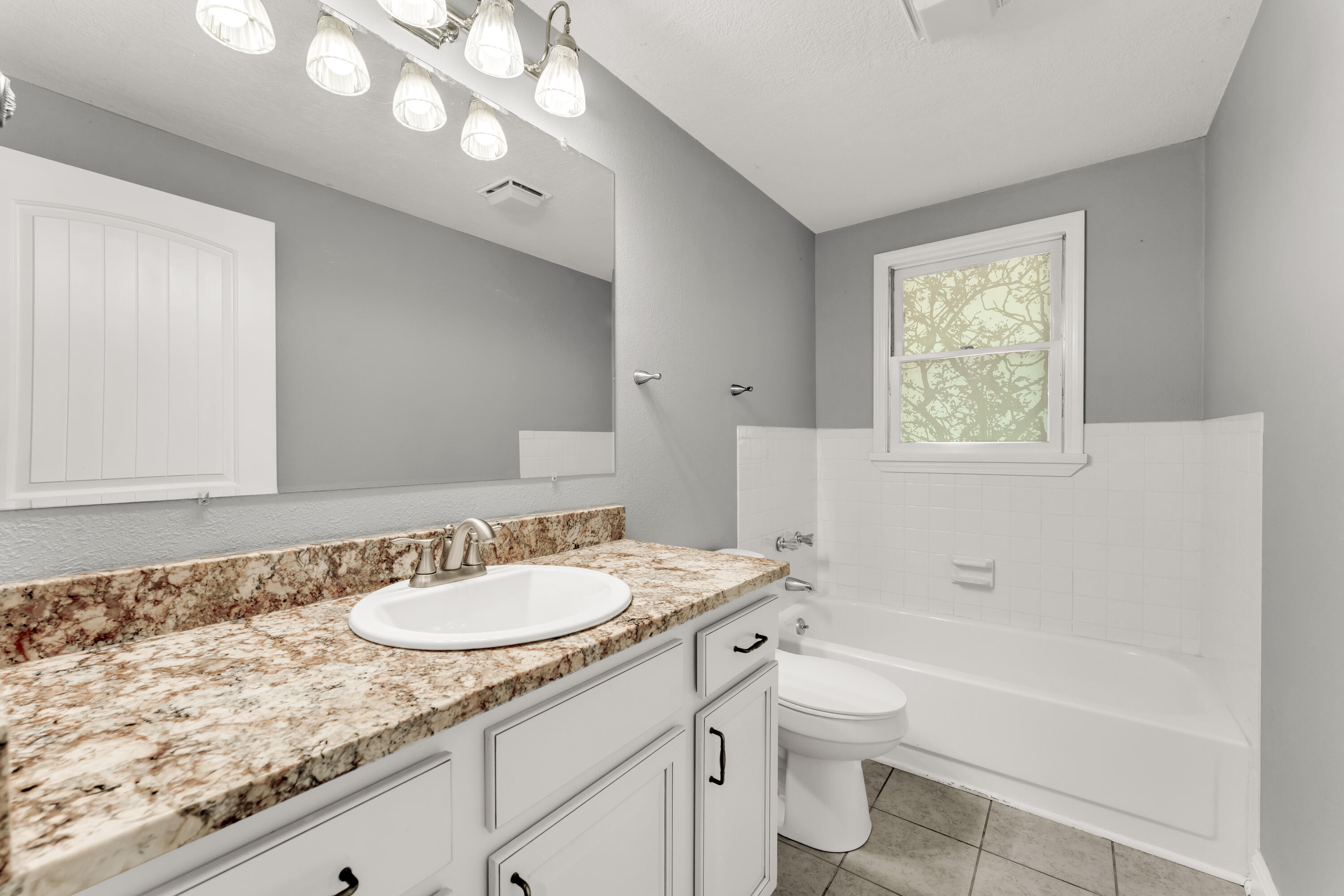 120 Holyoke Street Property Photo 21