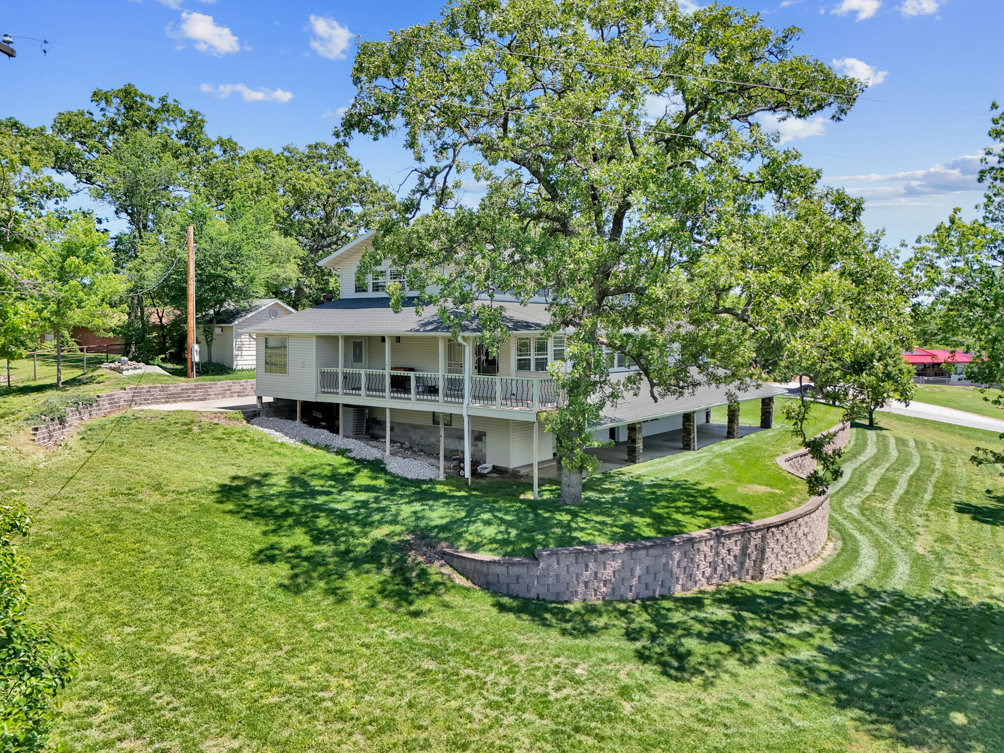 6004 Kentucky Road Property Photo 3