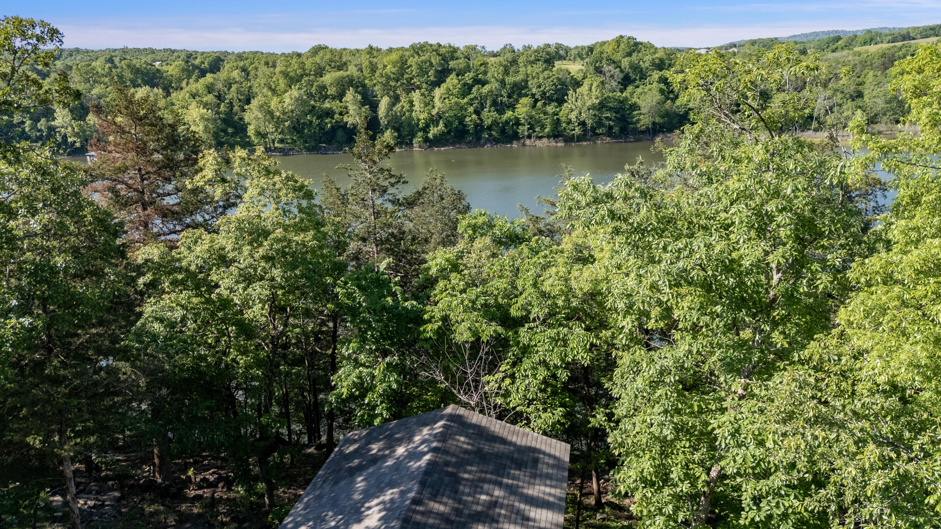 18679 Private Road 2261 Property Photo 15