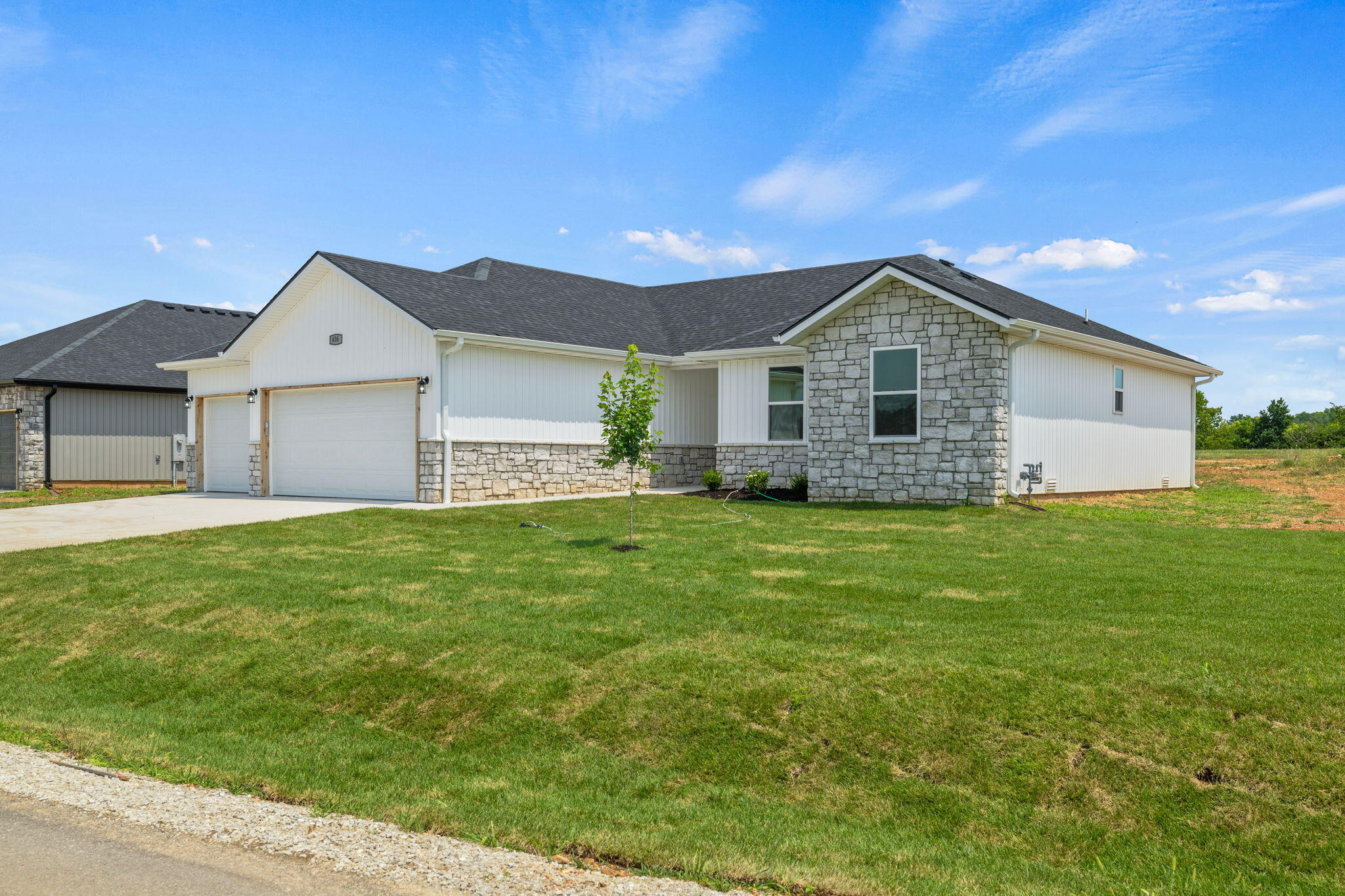 416 Beaver Tail Road Property Photo 3