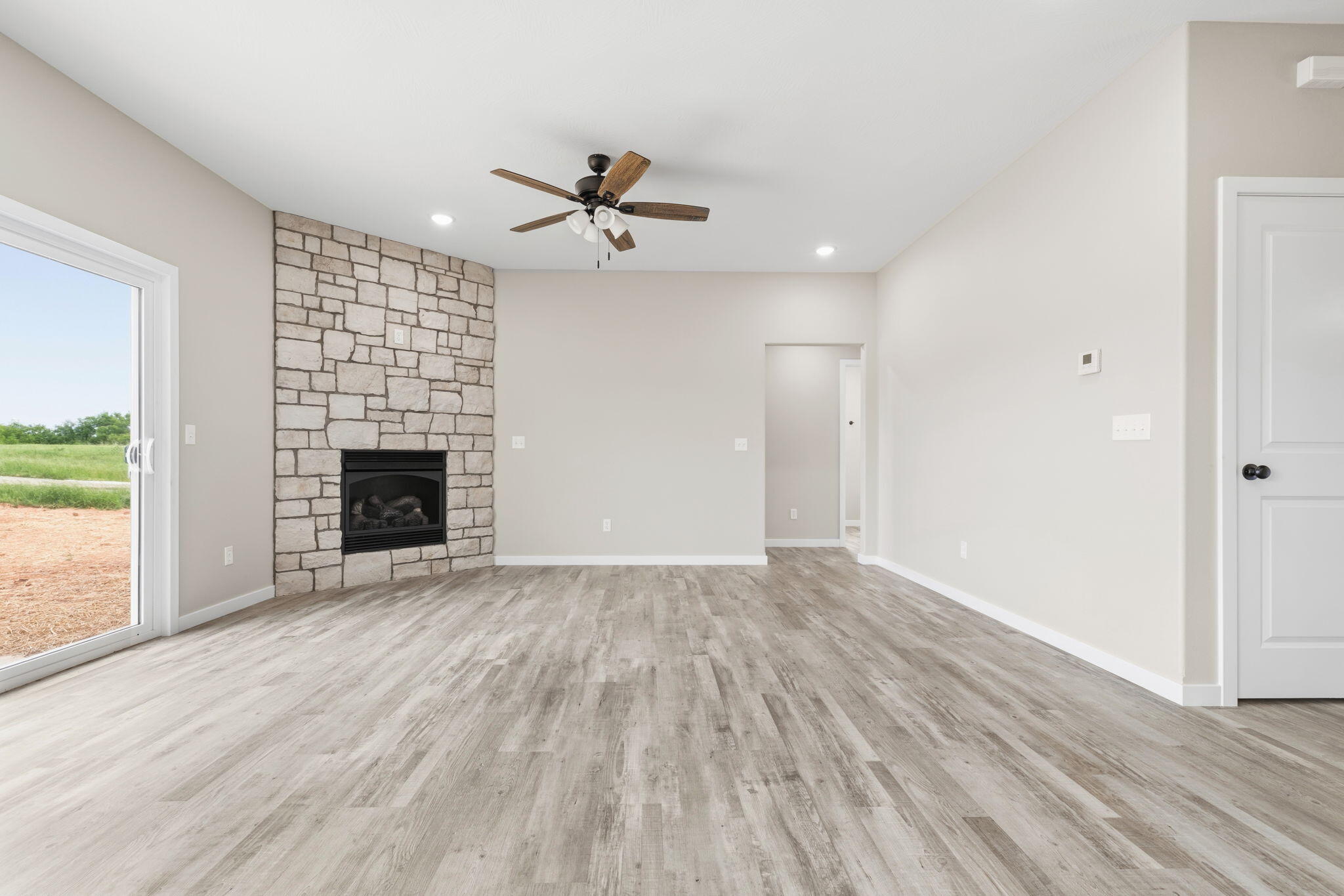 416 Beaver Tail Road Property Photo 5