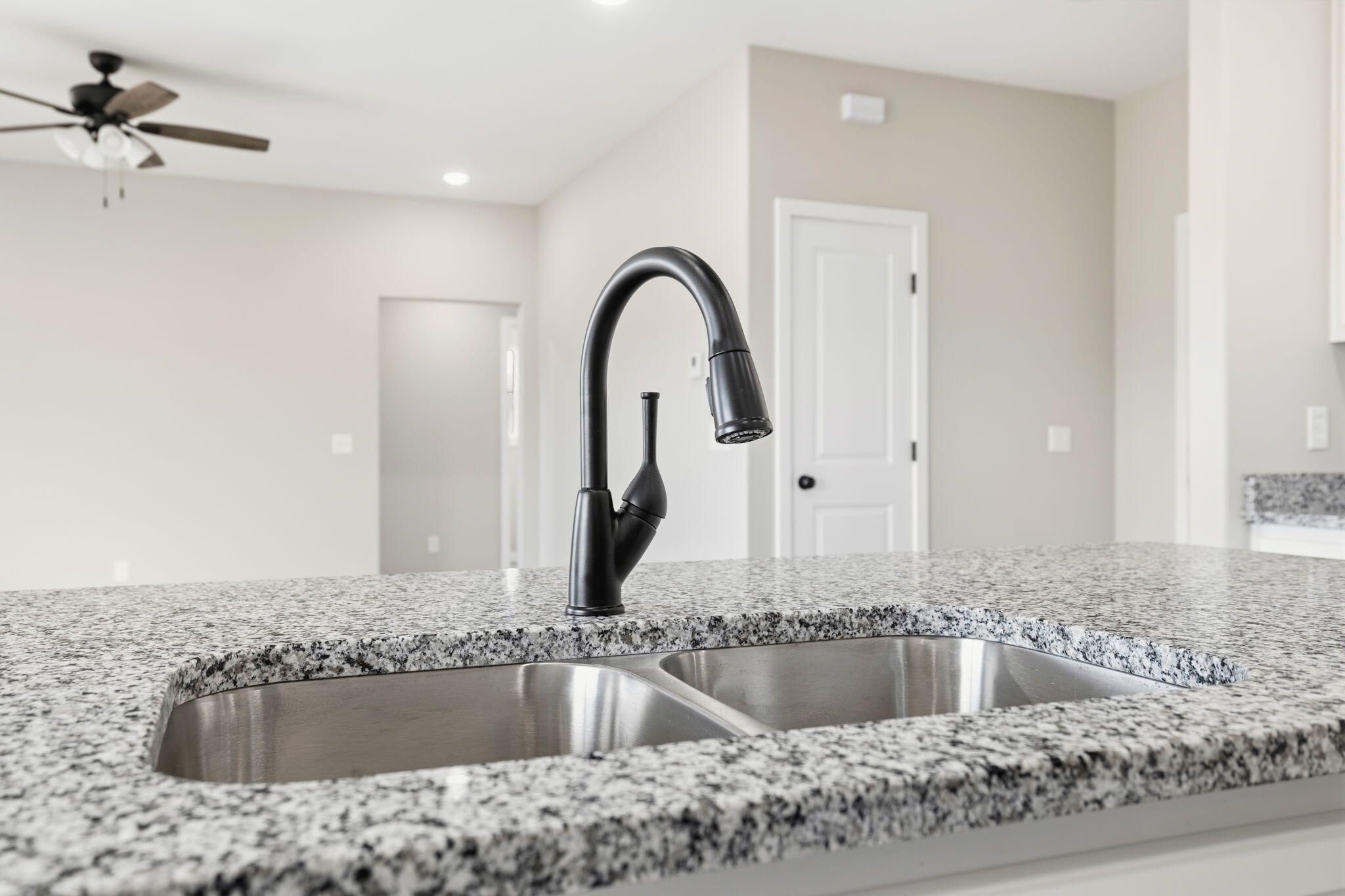 416 Beaver Tail Road Property Photo 10