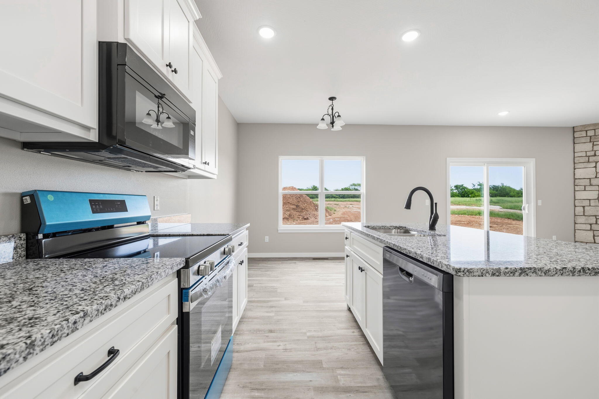 416 Beaver Tail Road Property Photo 11