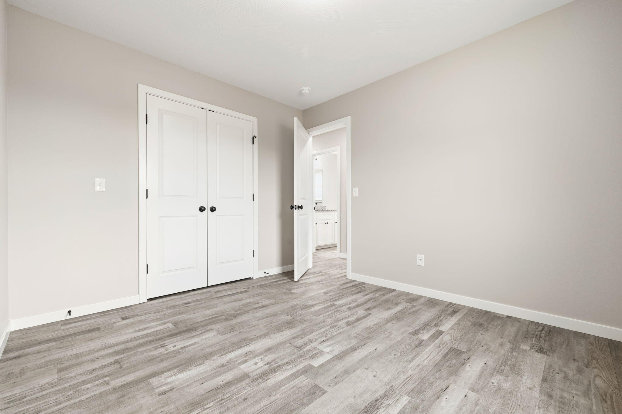 416 Beaver Tail Road Property Photo 32