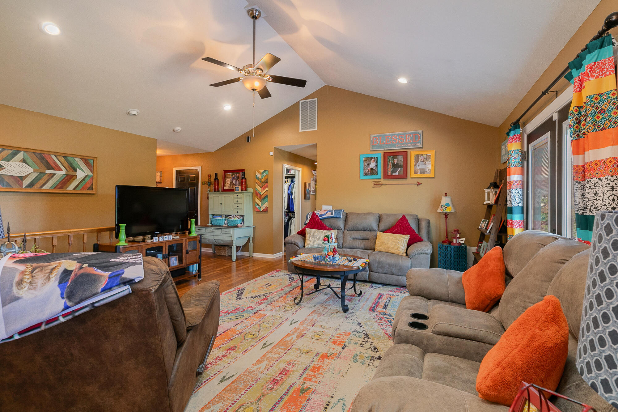 660 Big Bear Court Property Photo 7