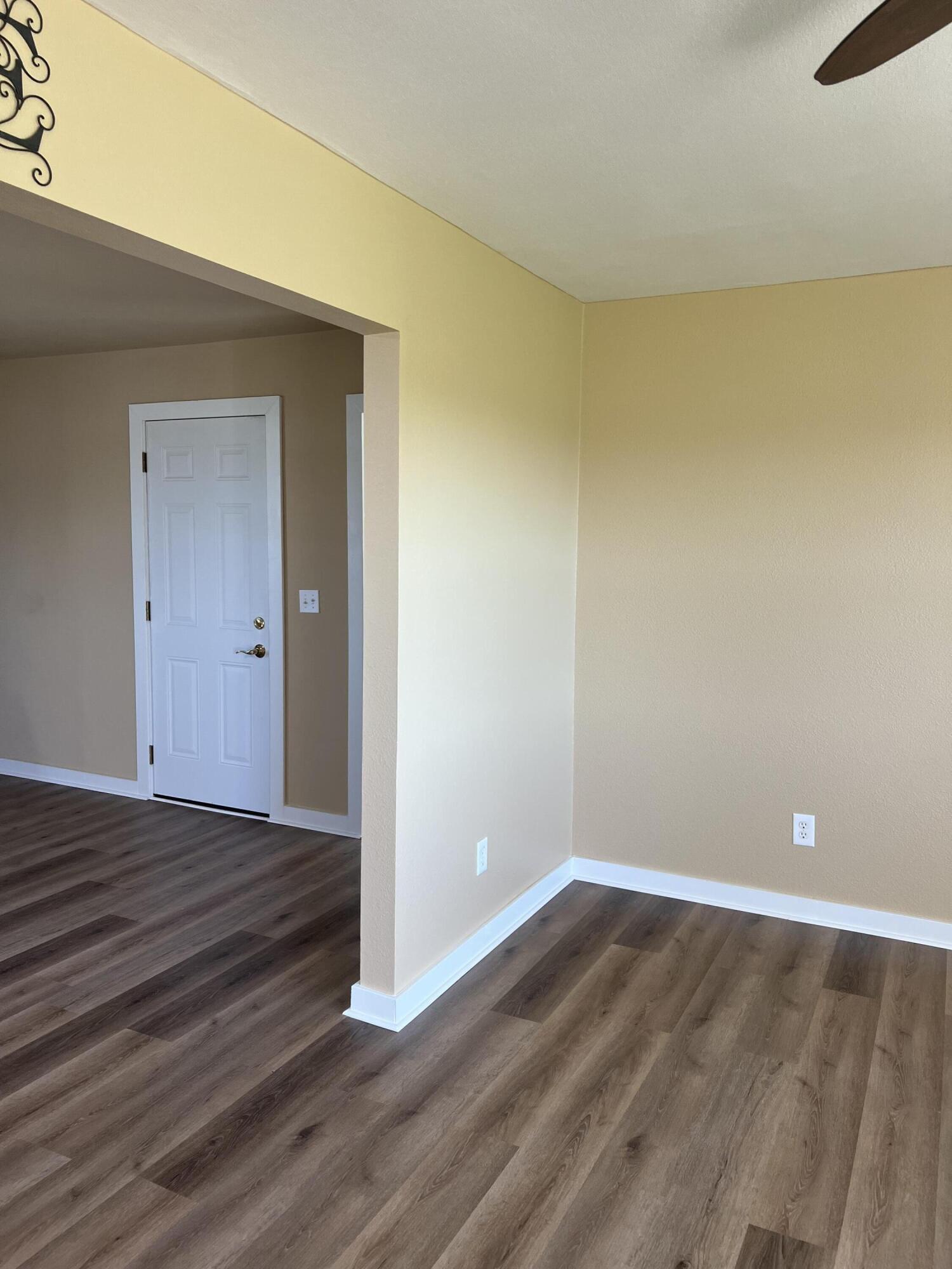 23813 State Route Z Property Photo 17