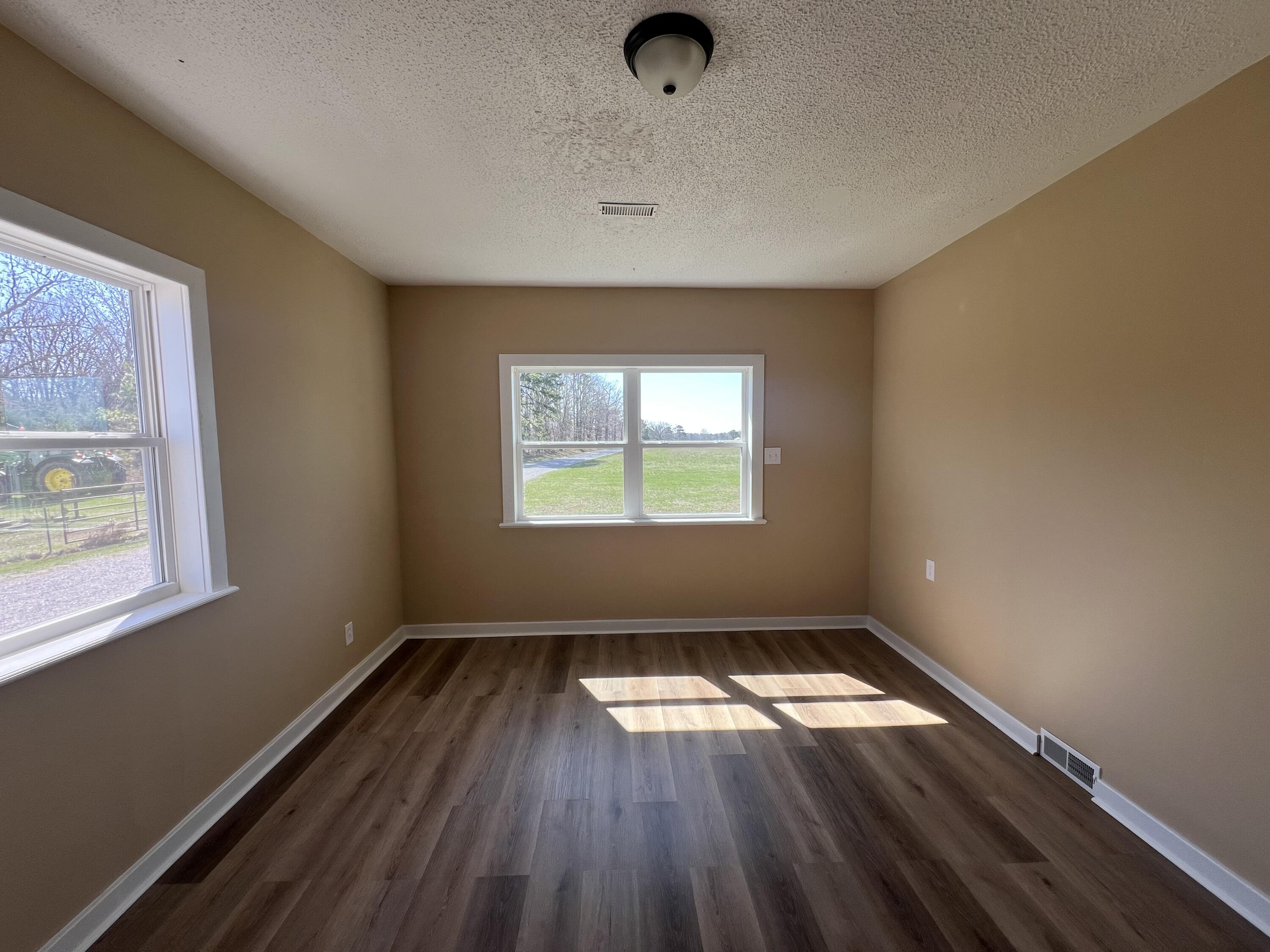 23813 State Route Z Property Photo 21