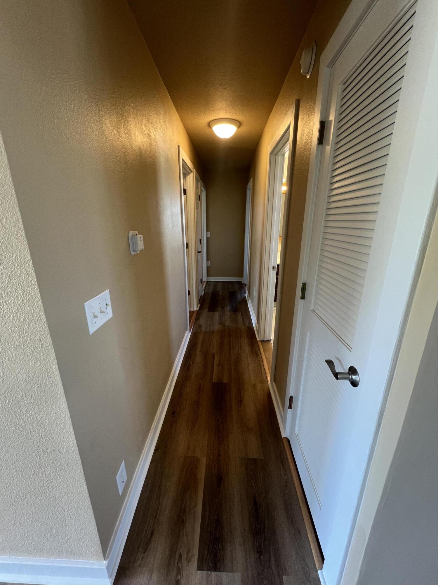 23813 State Route Z Property Photo 23