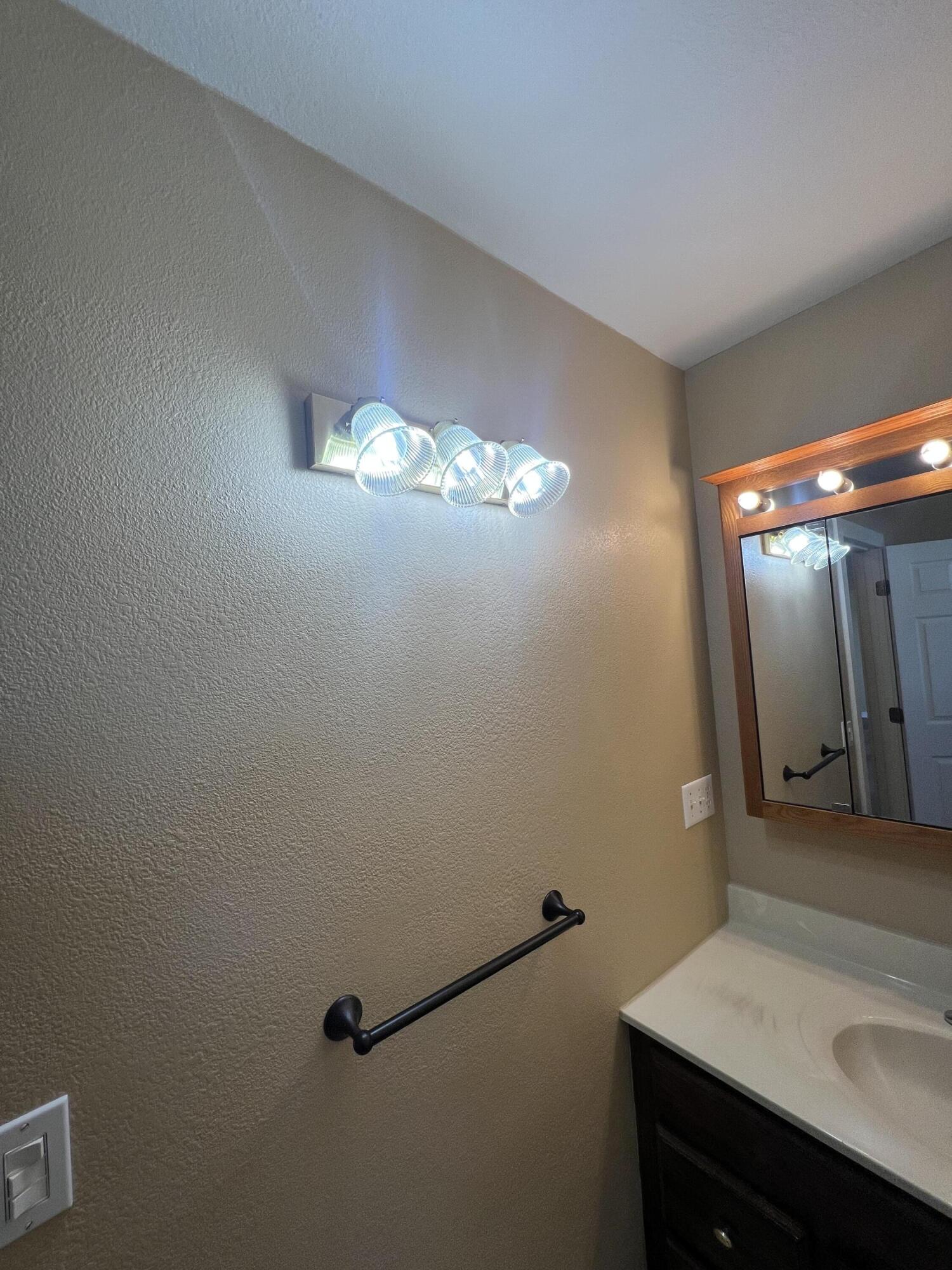 23813 State Route Z Property Photo 32