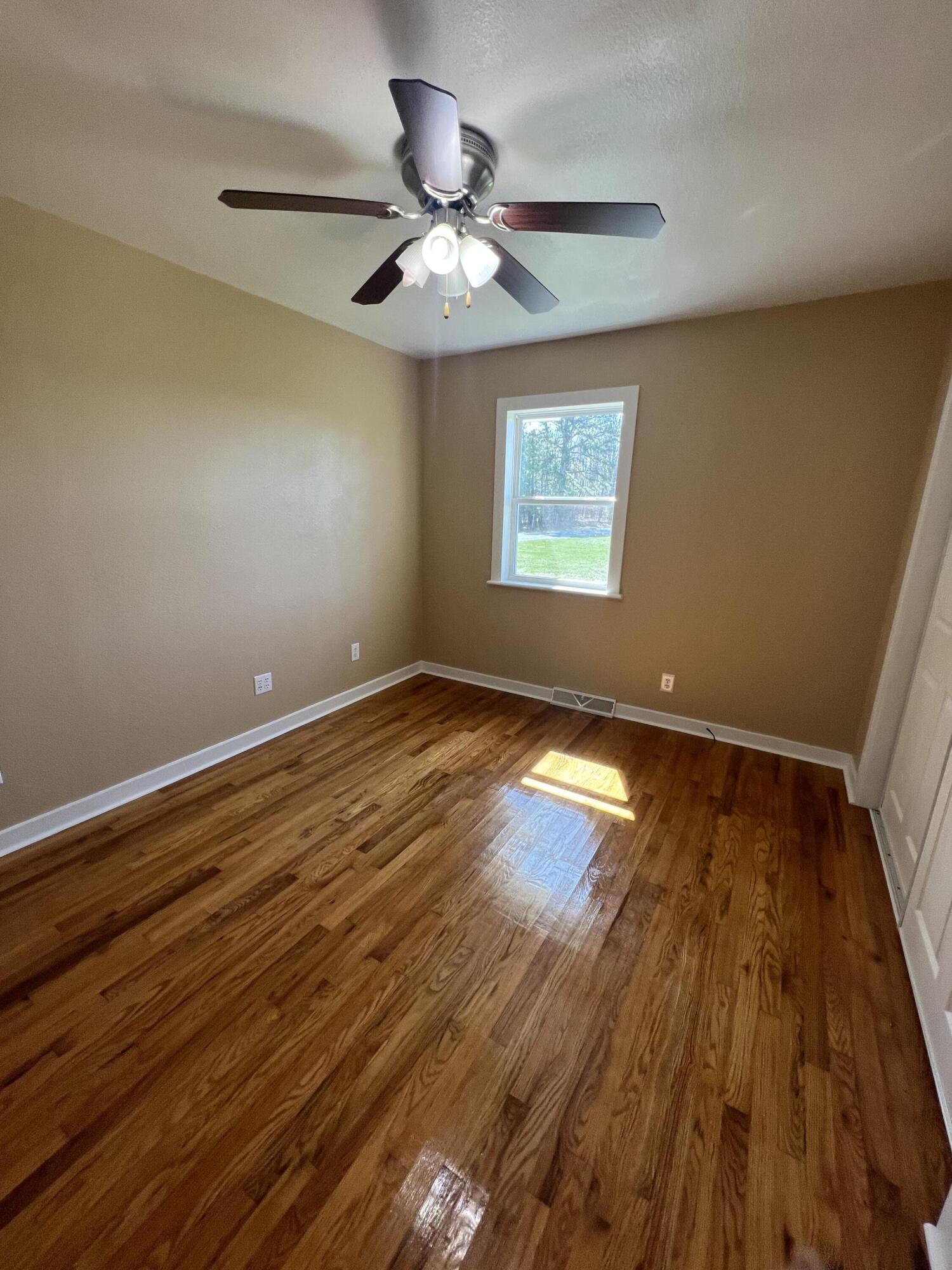 23813 State Route Z Property Photo 34