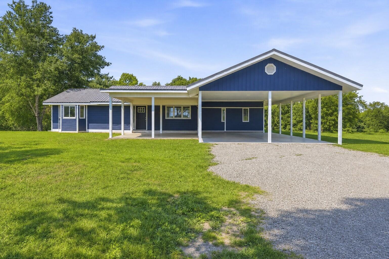 23773 U.s. Highway 60 Property Photo 1