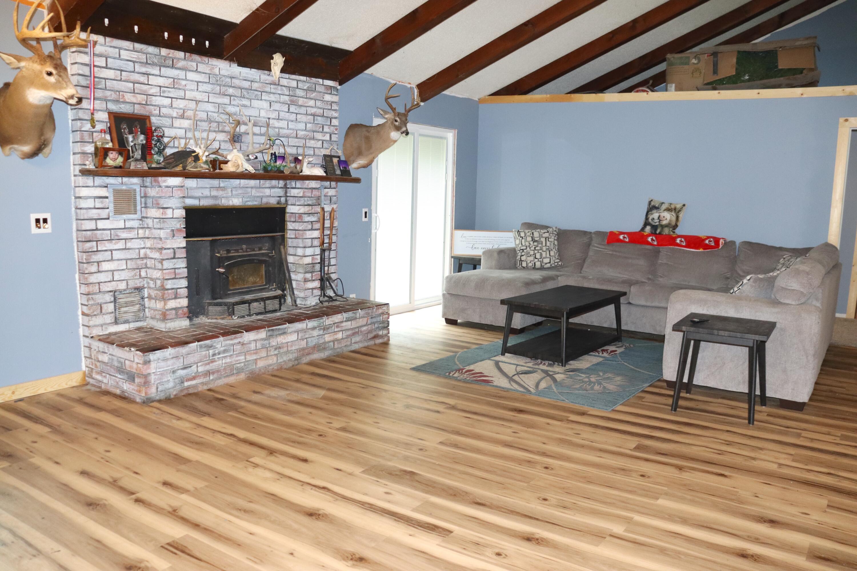 403 Bright Star Lane Property Photo 6