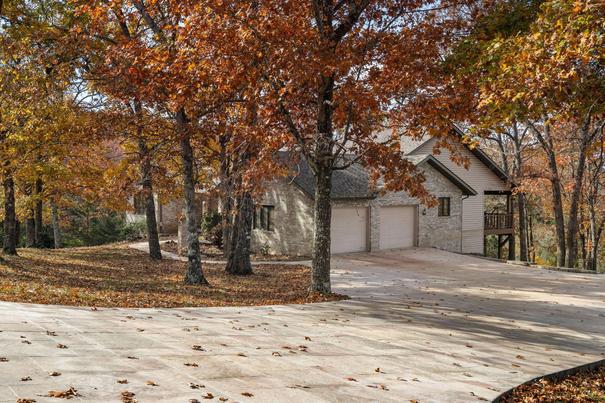 94 Irish Hills Boulevard Property Photo 6