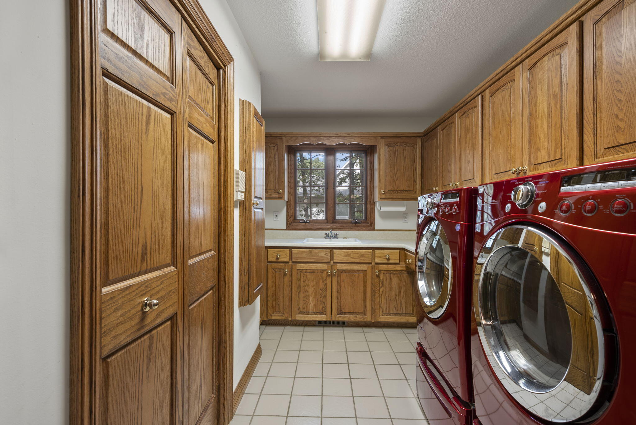 94 Irish Hills Boulevard Property Photo 23