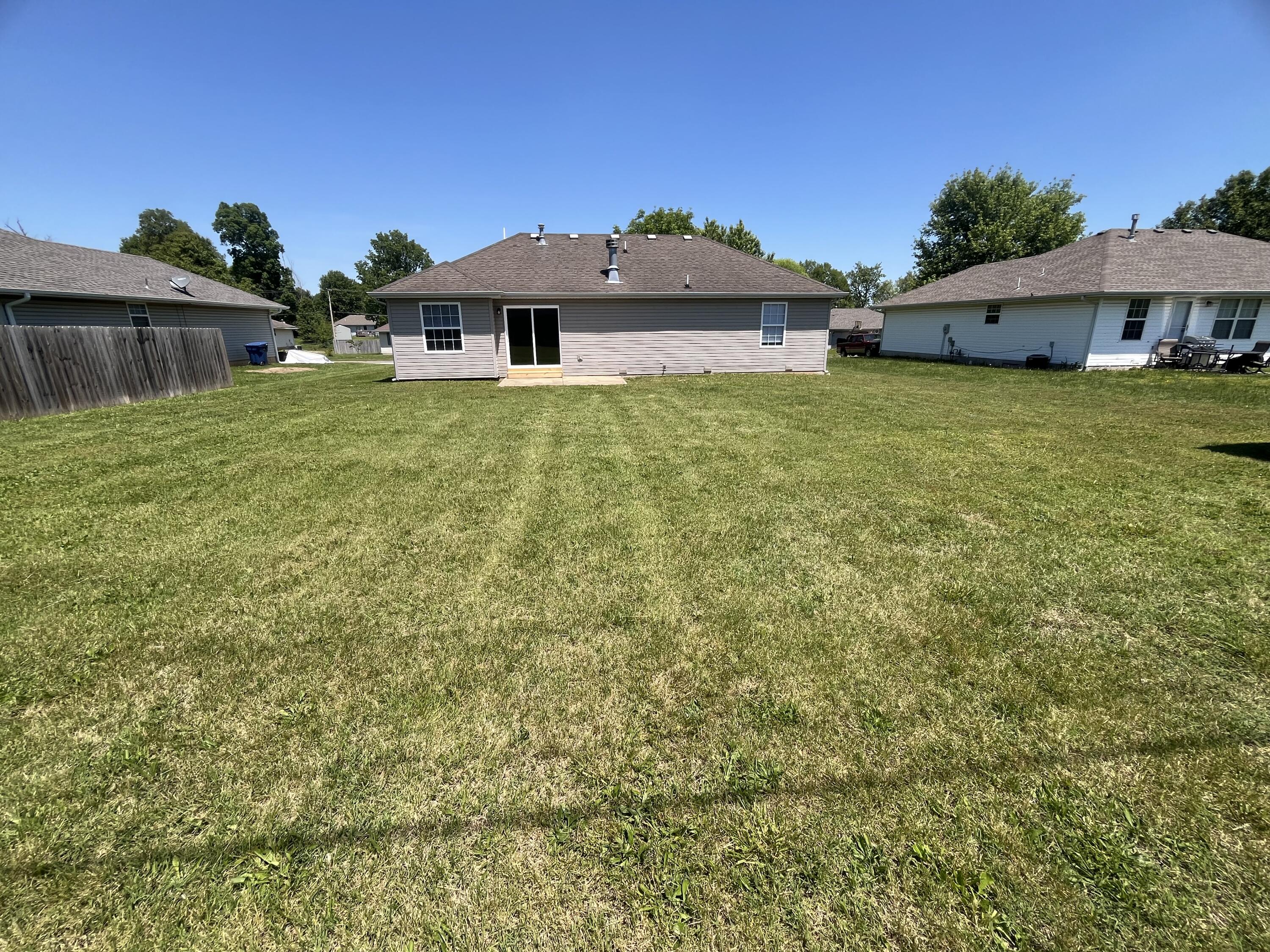 2124 East Primrose Street Property Photo 33