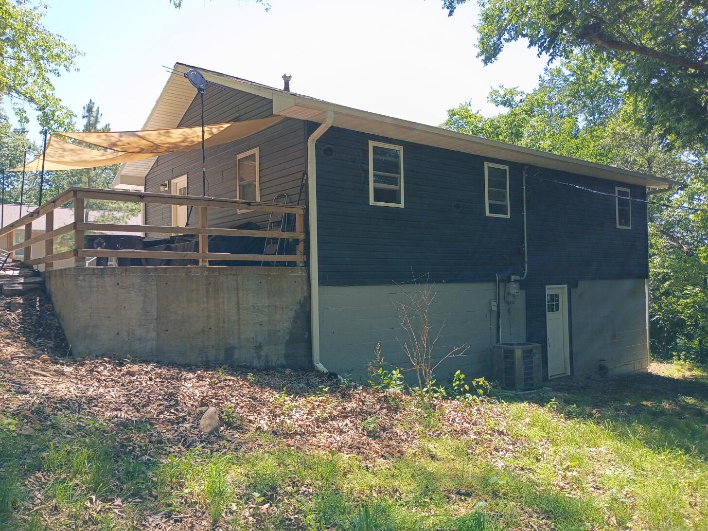 1903 Cherry Street Property Photo 4