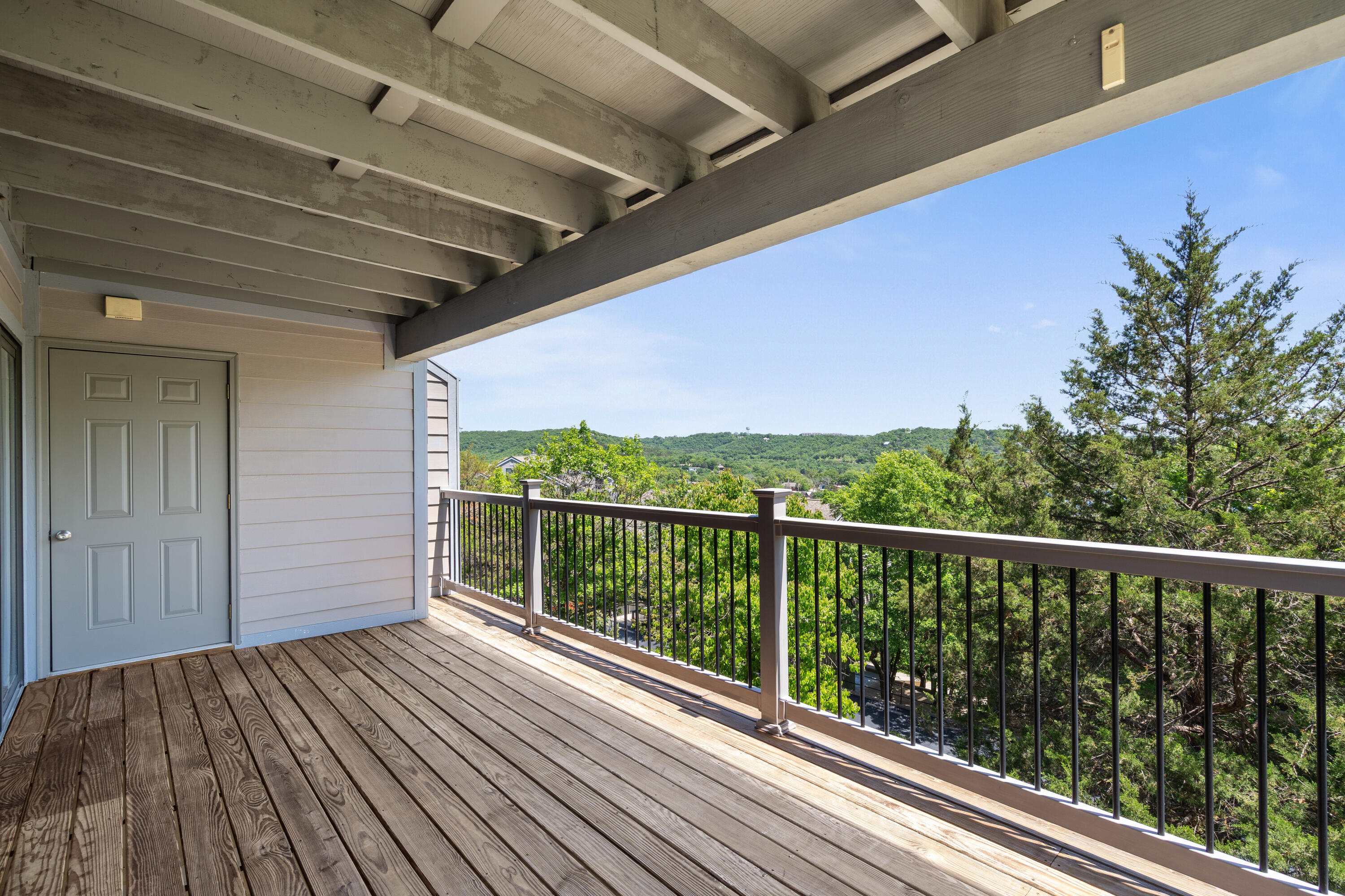 7 Treehouse Lane 2 Property Photo 40
