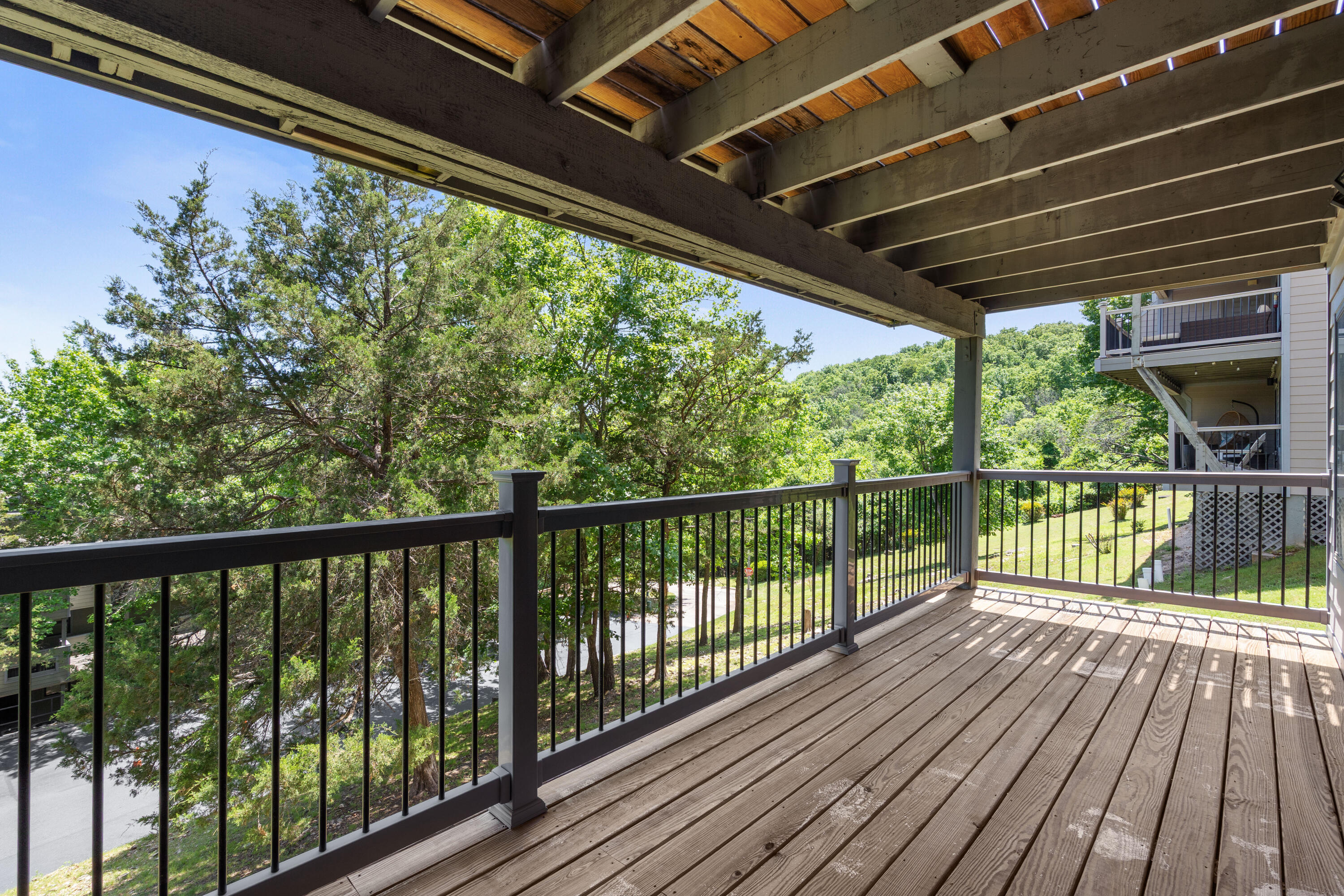 7 Treehouse Lane 2 Property Photo 44