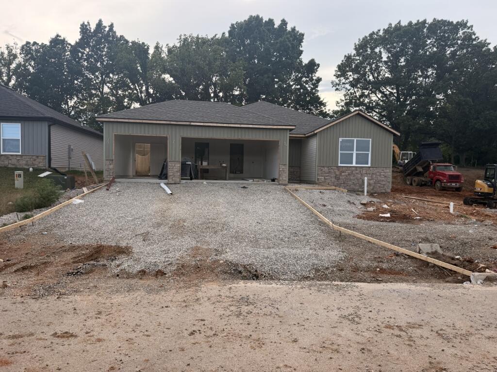 849 Holstein Lane Property Photo 2