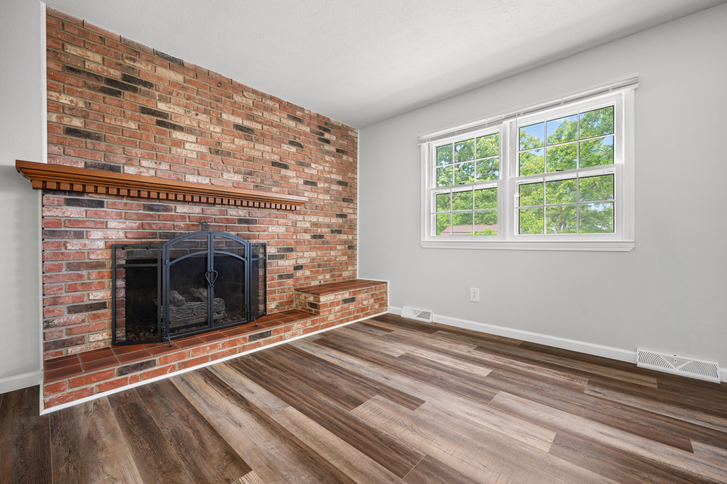 714 North Claud Avenue Property Photo 26