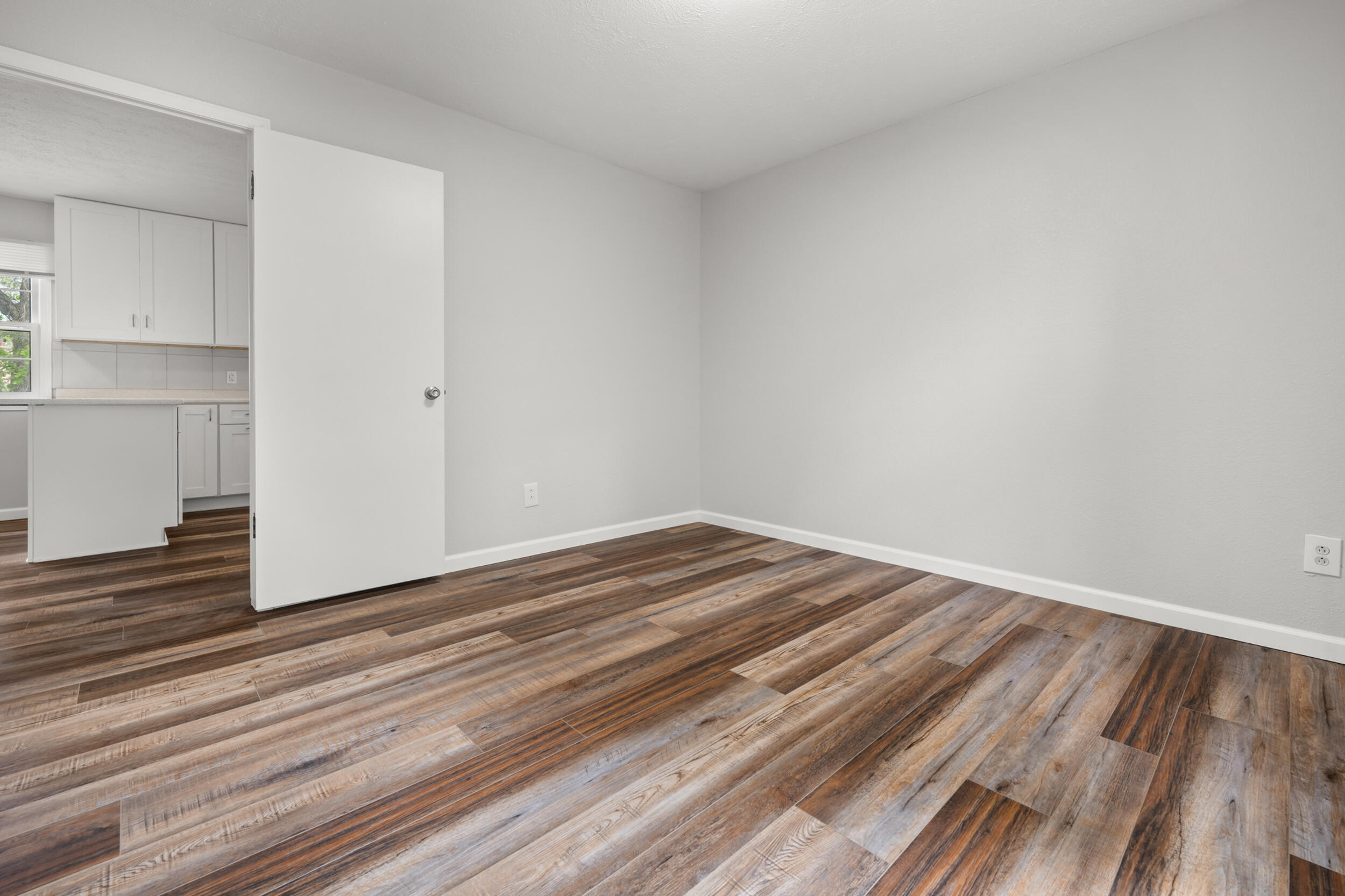 714 North Claud Avenue Property Photo 27