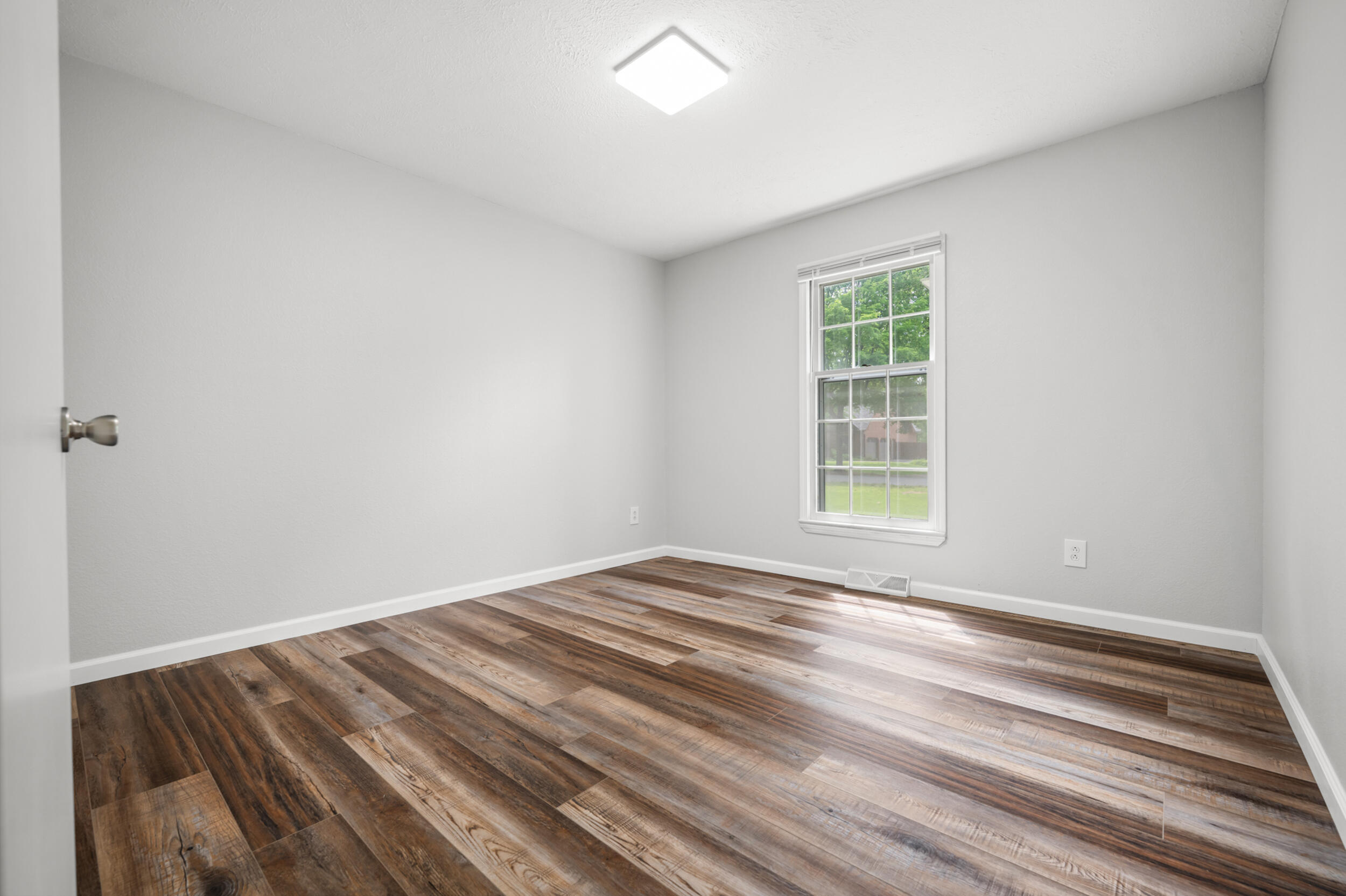 714 North Claud Avenue Property Photo 28