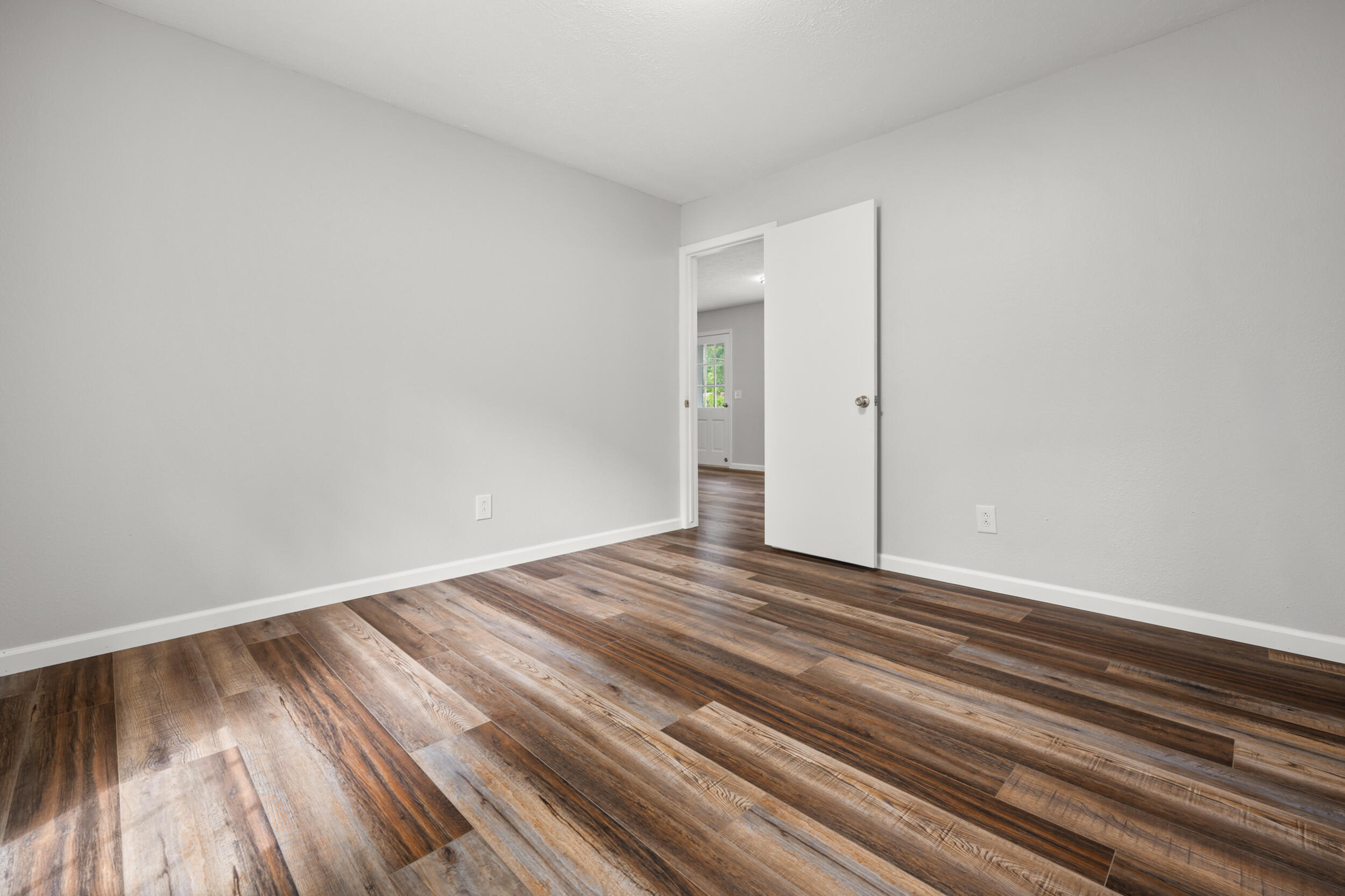 714 North Claud Avenue Property Photo 29