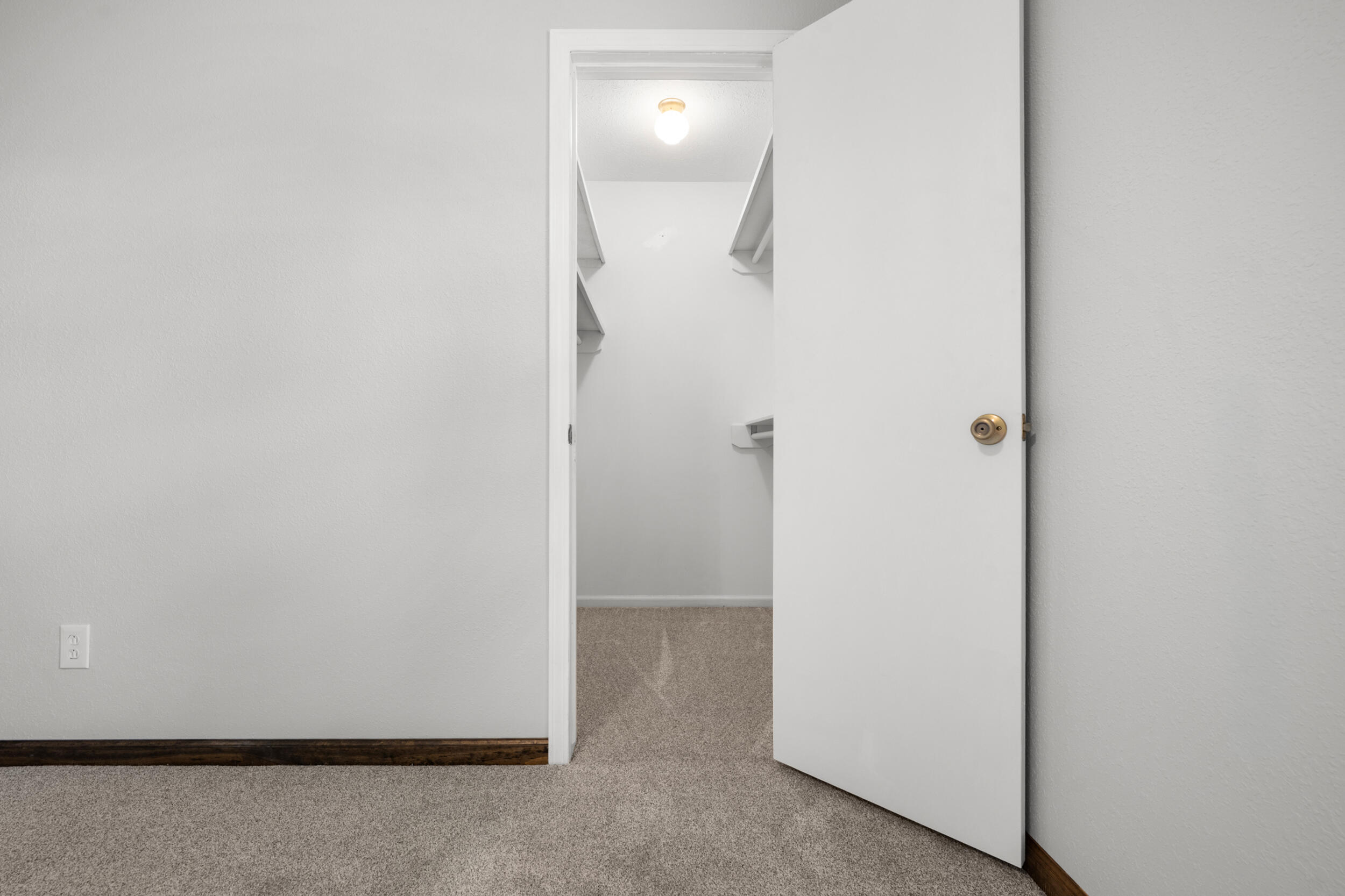 714 North Claud Avenue Property Photo 41