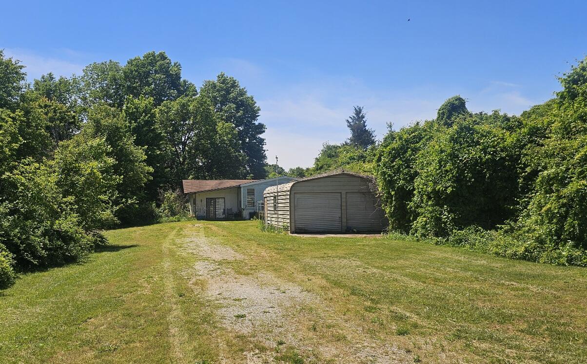 1266 Private Road 1060 Property Photo 1