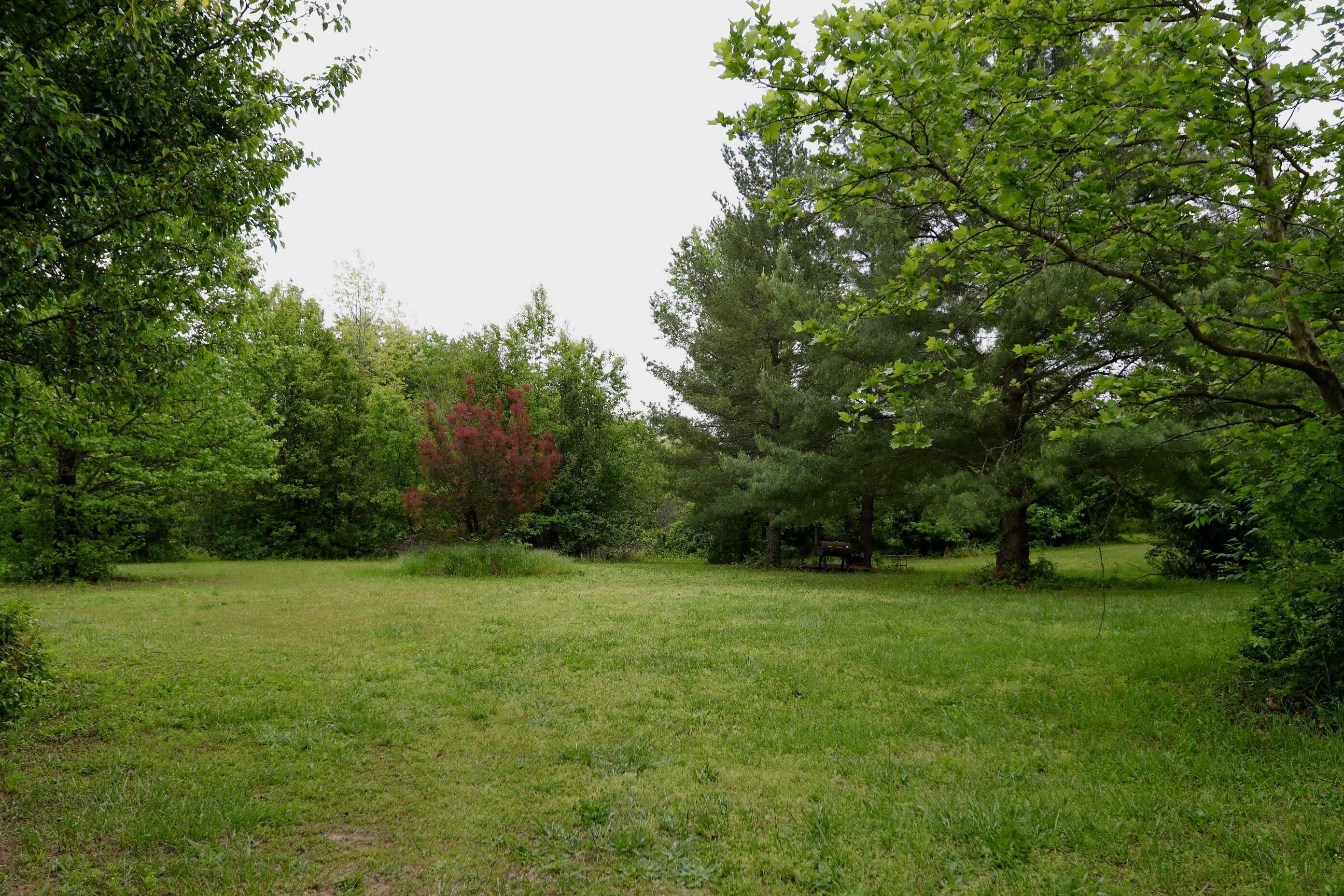 1266 Private Road 1060 Property Photo 8